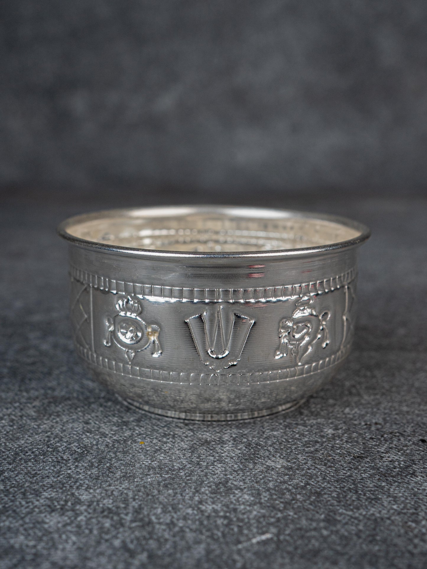 German Silver Bowl with Shank Chakra Nama - WL5102