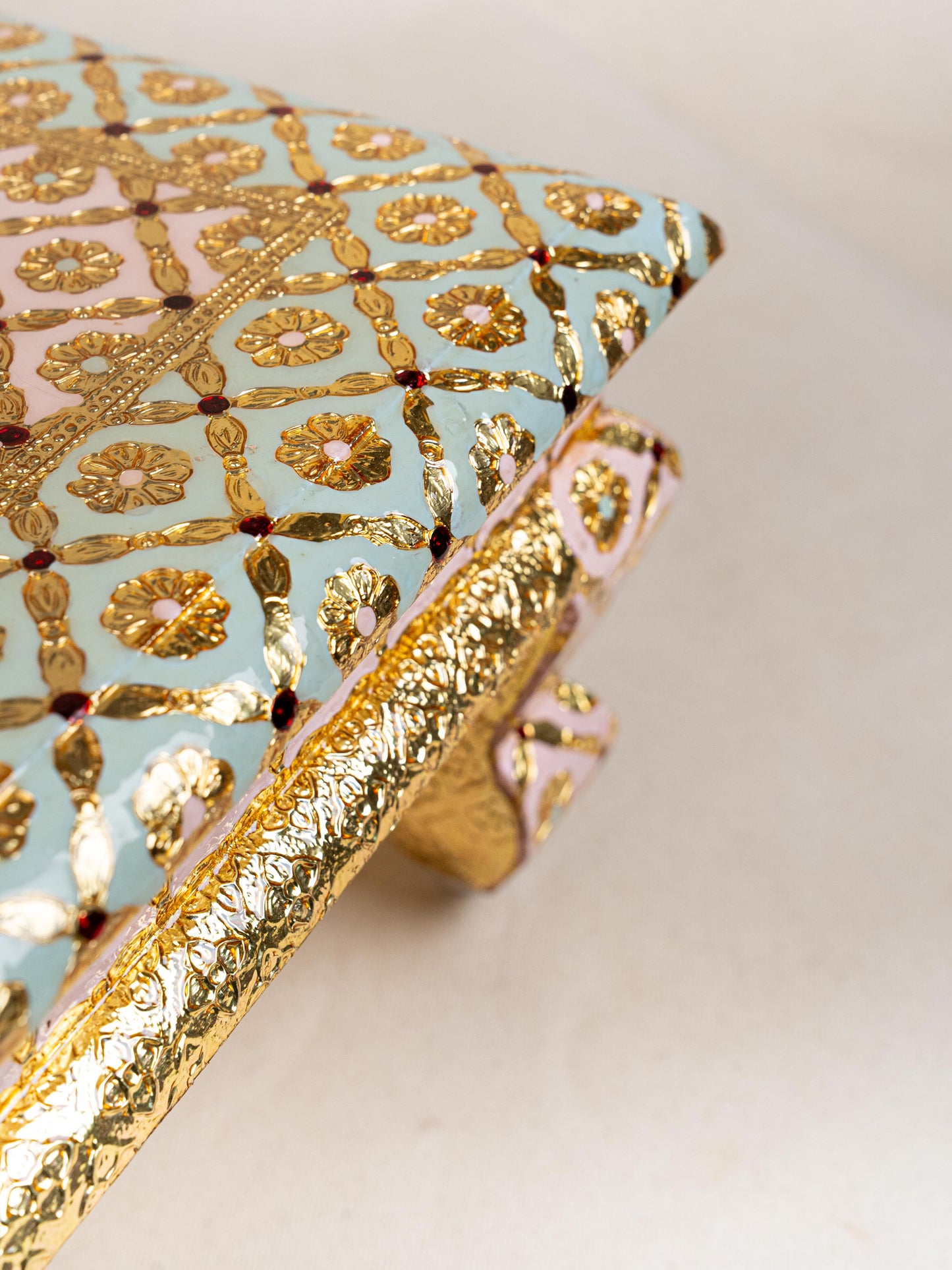 Decorative Meenakari Bajot - 18 x 18 inch - WL5126-3