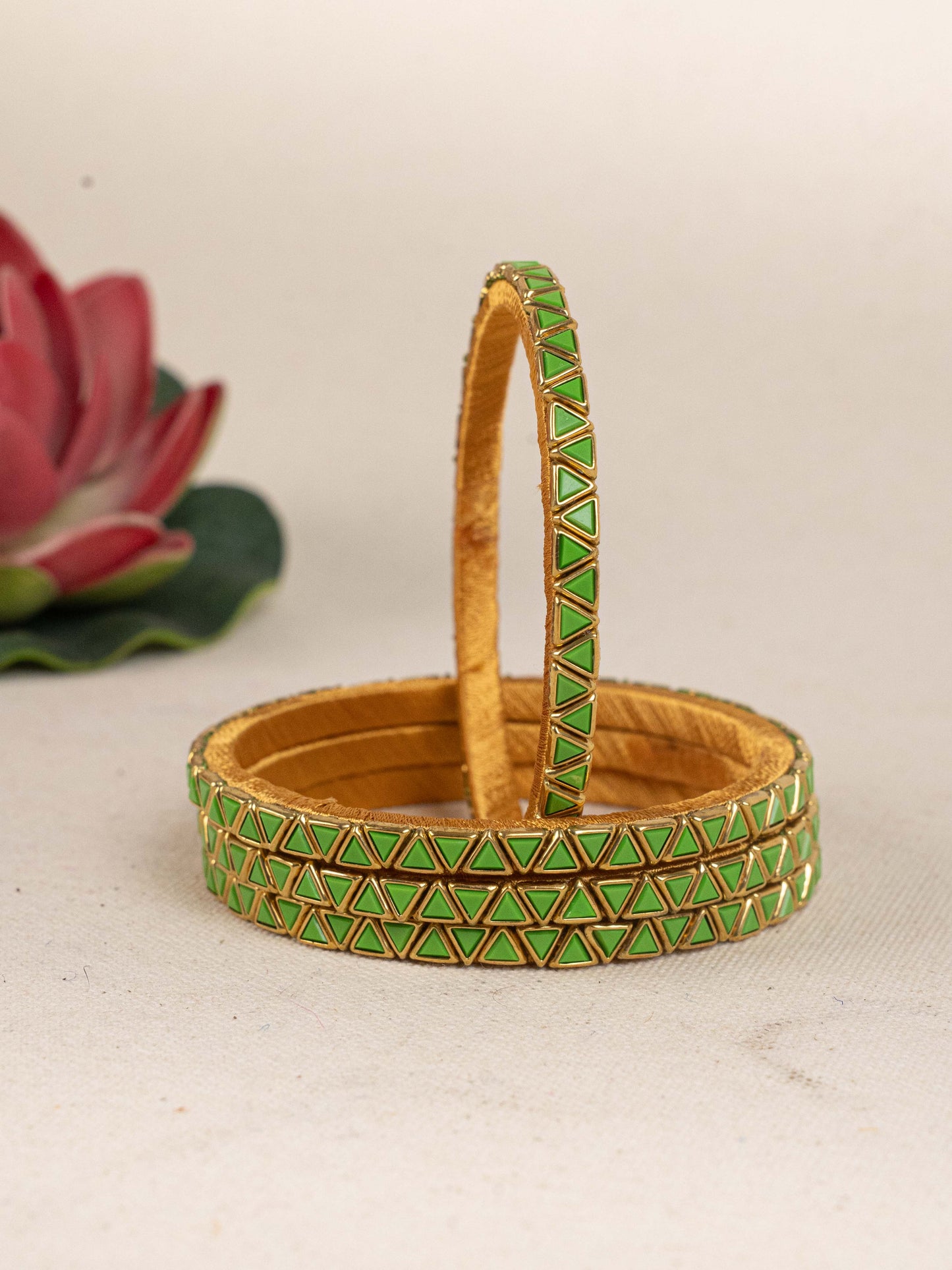 Kundan Bangles - Set of 4 - 2.6 inch - WL5165-1