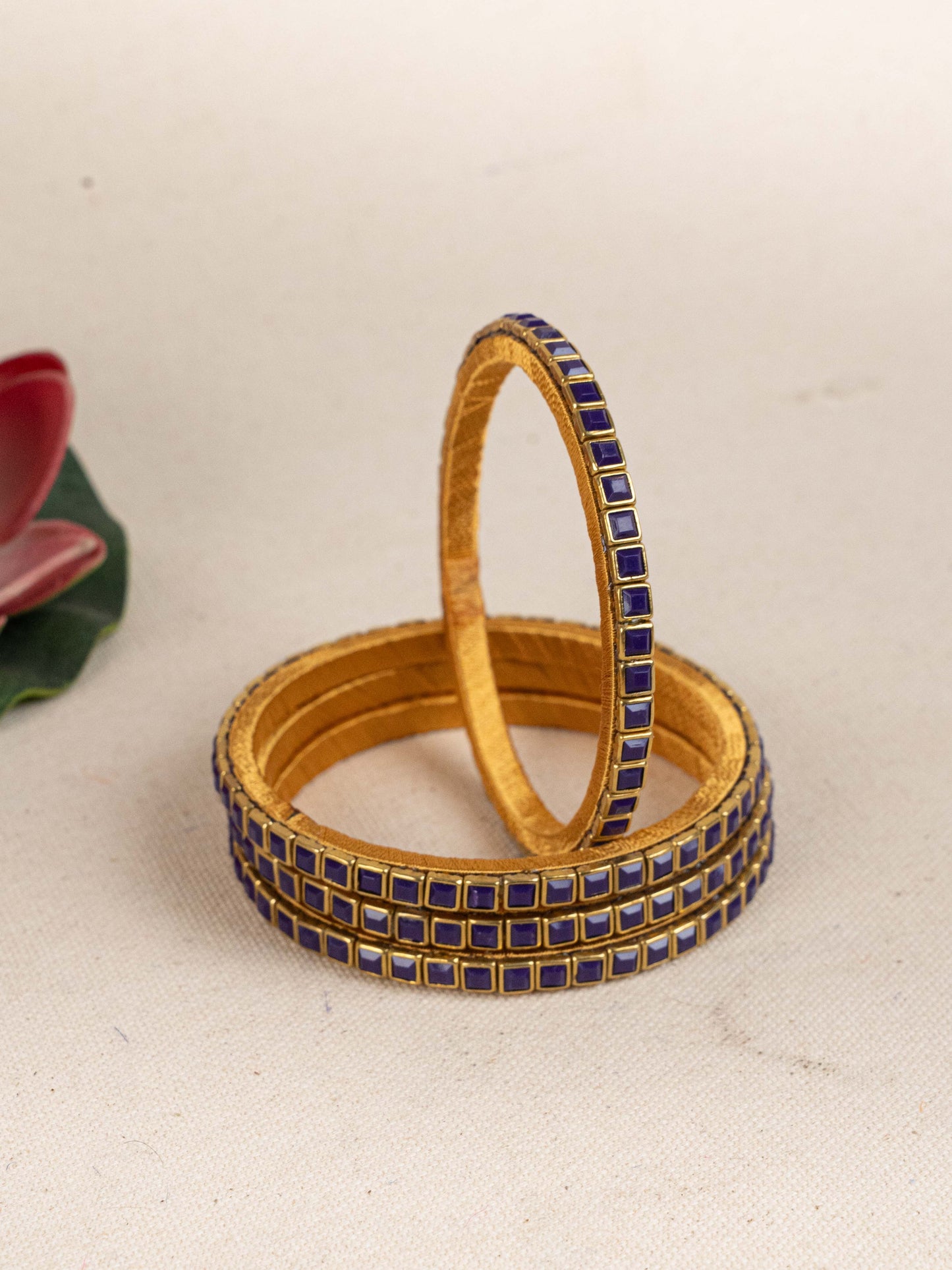 Kundan Bangles - Set of 4 - 2.8 inch - WL5166-2