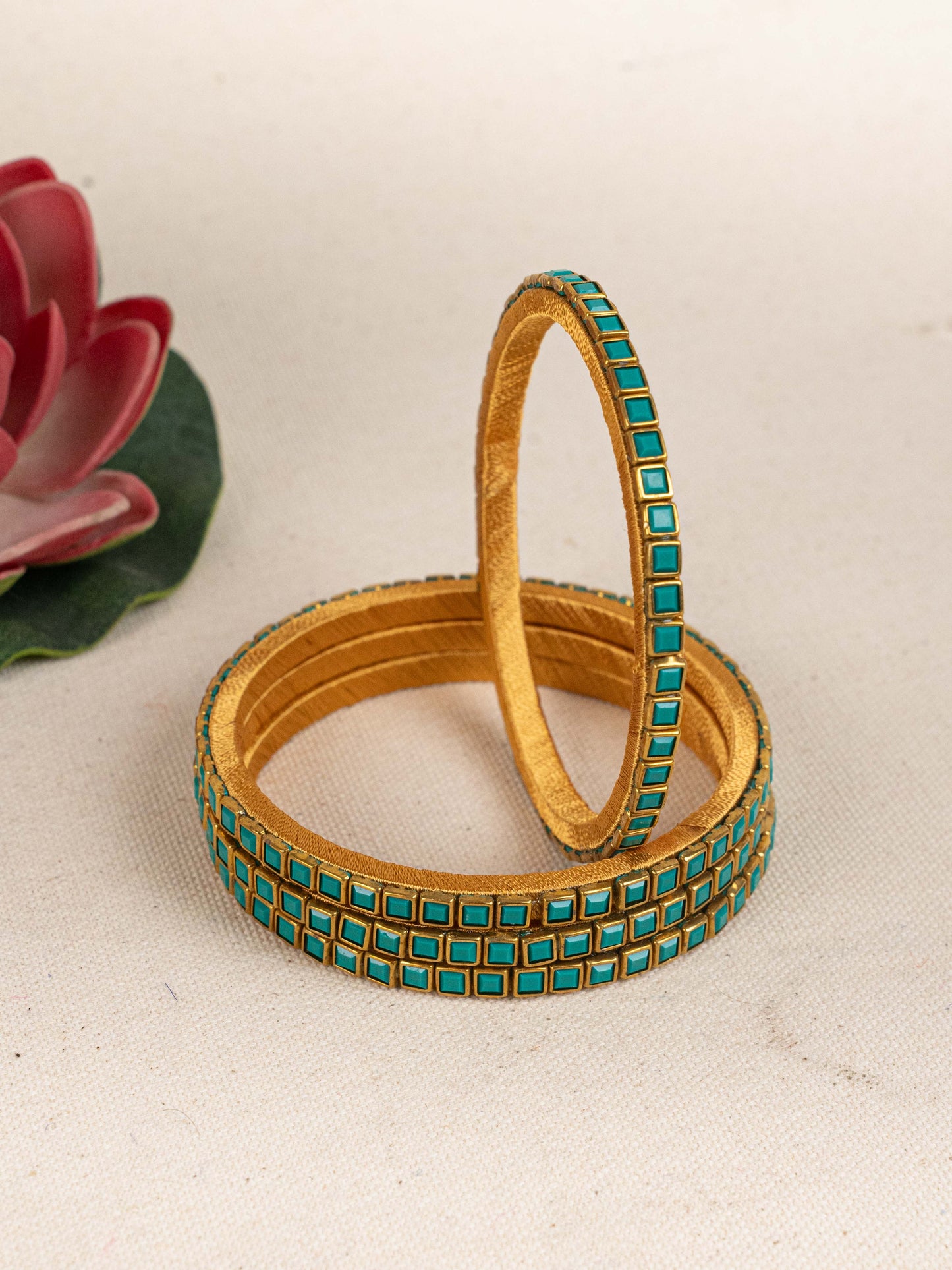 Kundan Bangles - Set of 4 - 2.6 inch - WL5166-1