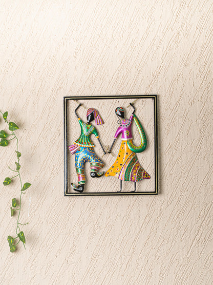 Metal Dandiya Couple Wall Hanging Frame - WL5252