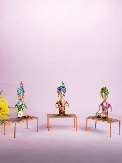Metal Handpainted Marwari Musician on Chair - Set of 3 - WL5254