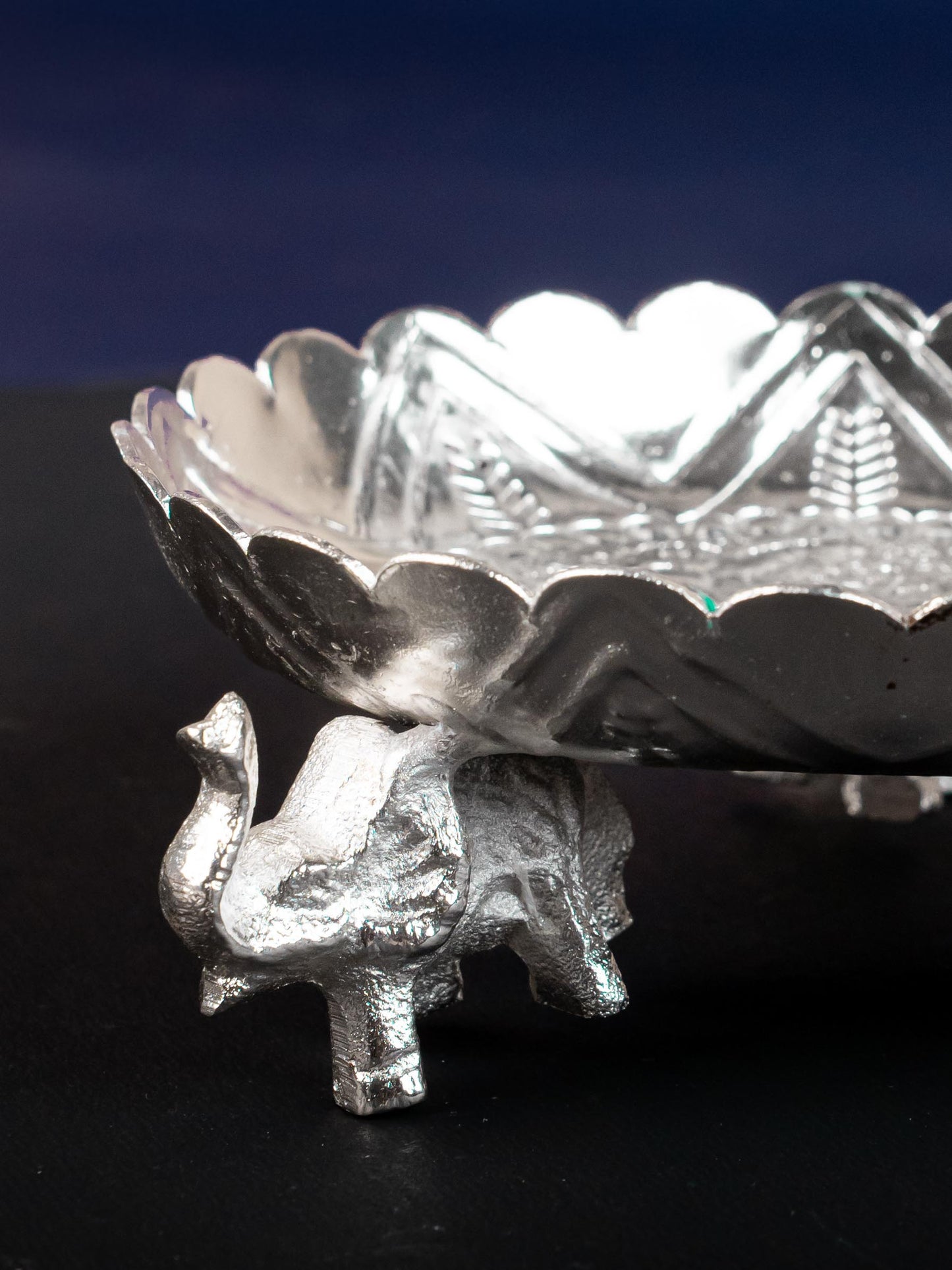 Fancy Pooja Tray with Elephant Stand - 6 inch - WL5270