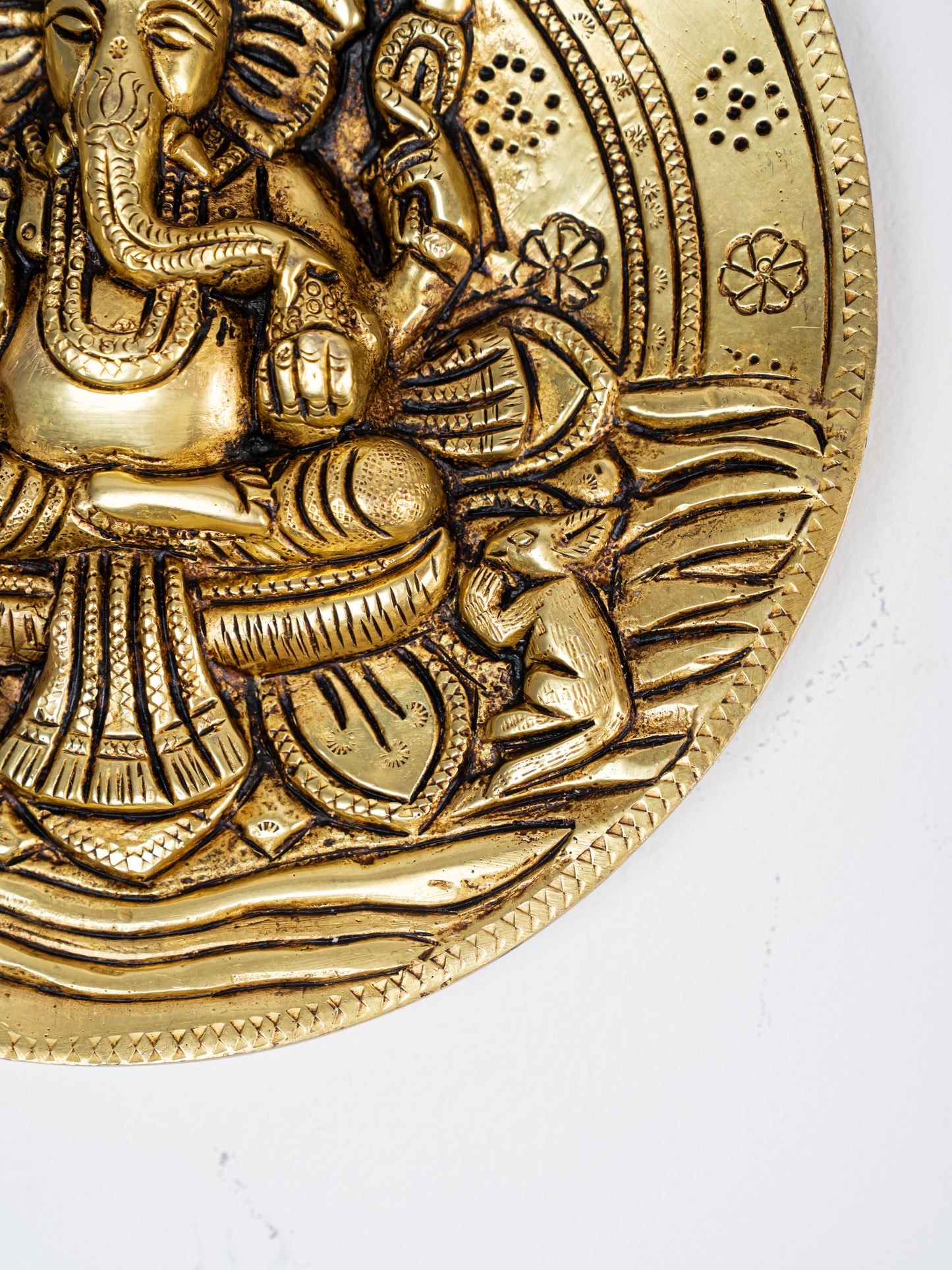 Brass Lotus Ganesha Round Plate Wall Hanging - 7 inch - WL5284