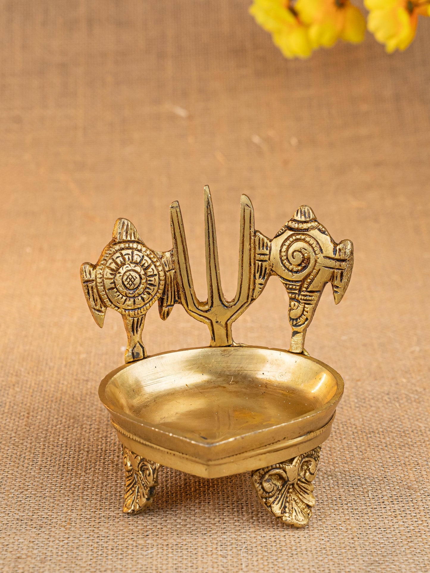 Brass Shanku Chakra Namah with Diya - 5 inch - WL5287