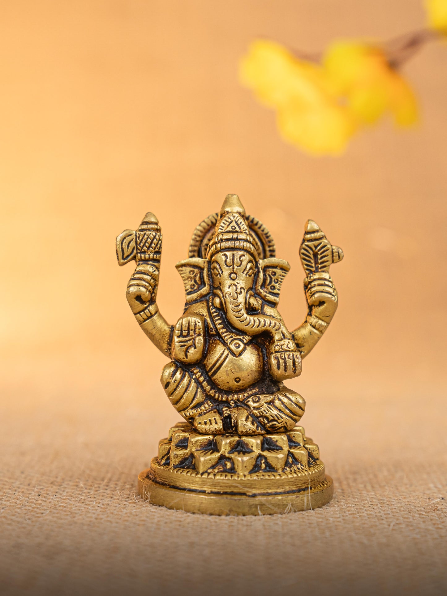 Brass Lakshmi Ganesha Idol - Set of 2 - 3 inch - WL5290