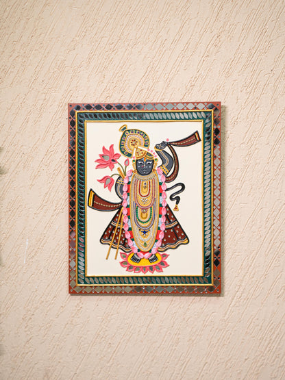 Lippan Art: Shreenathji Hanging Frame - 20 x 16 inch - WL5295