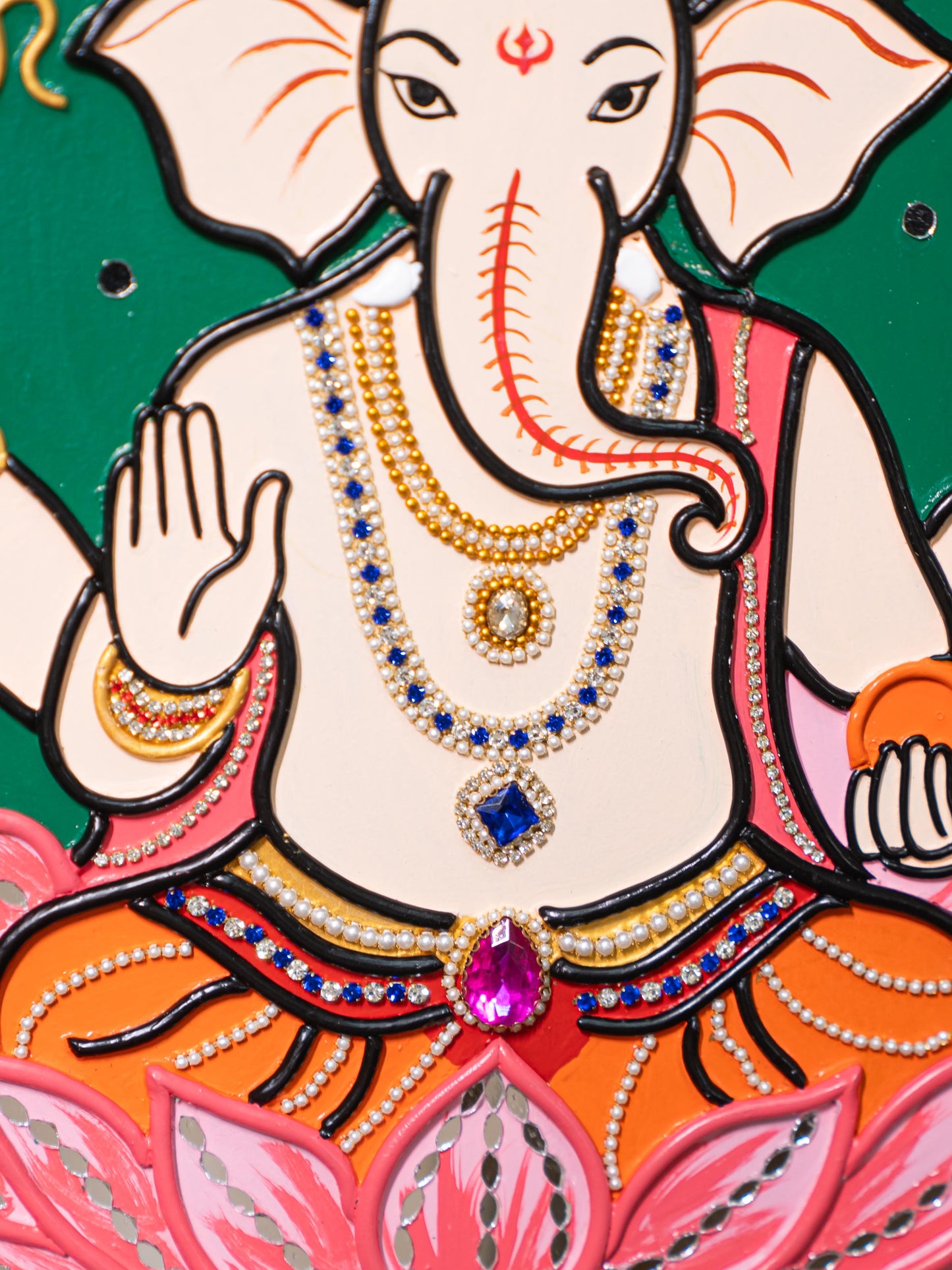 Lippan Art: Ganesha Hanging Frame - 16 x 14 inch - WL5302