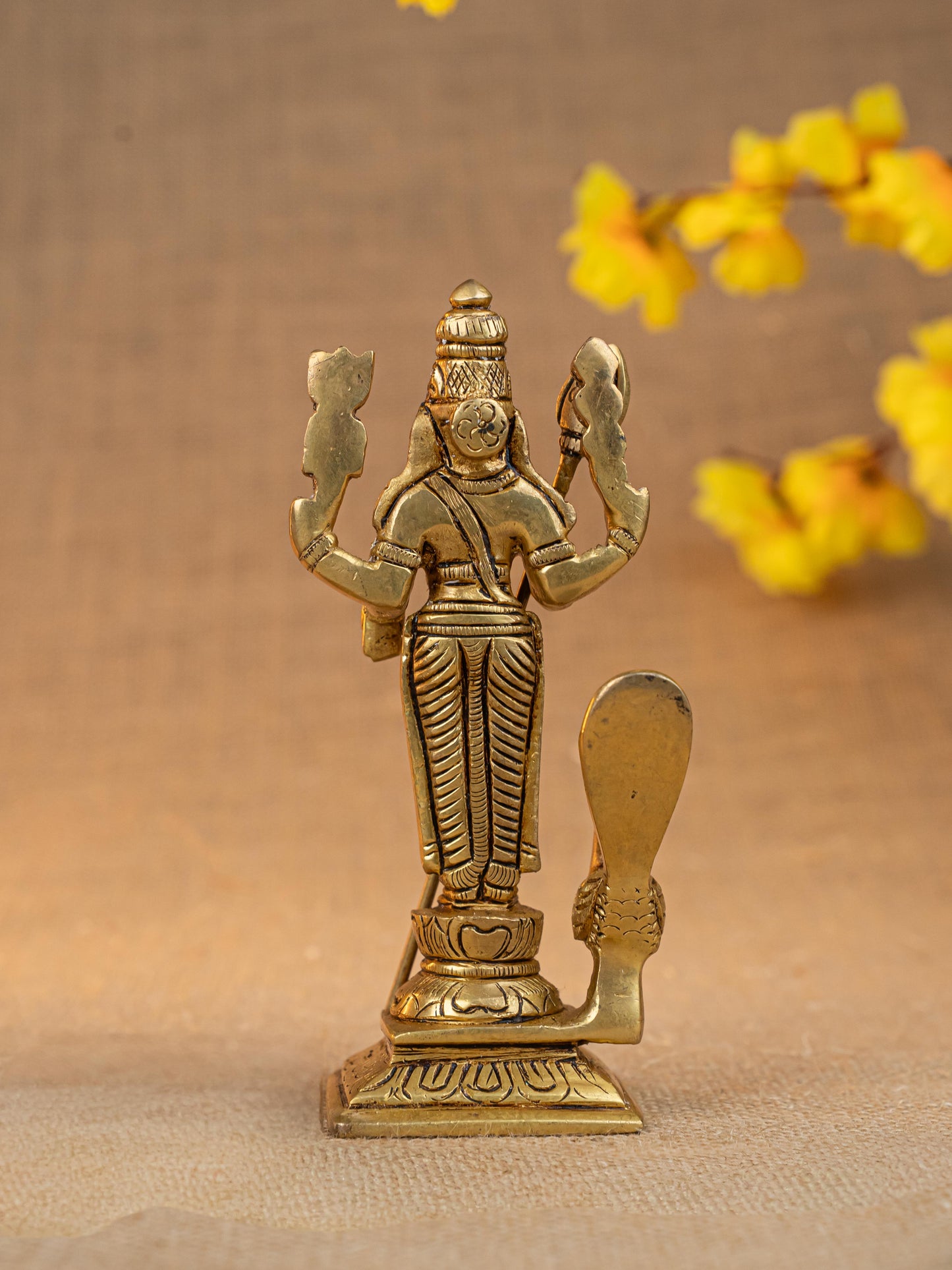 Brass Karthikeyan Idol - 6 inch - WL5308