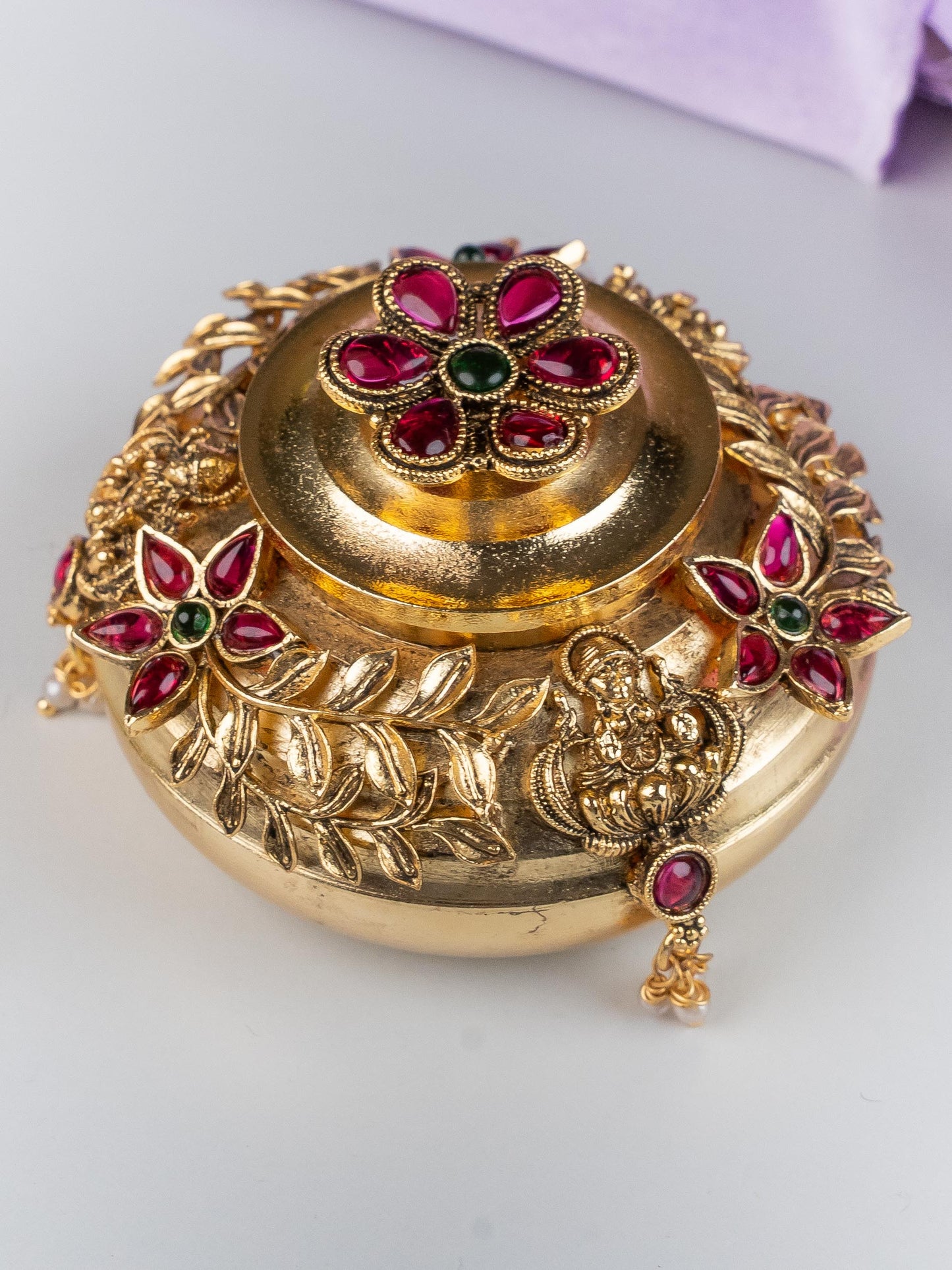 Designer Flower Kumkum Holder - WL5315