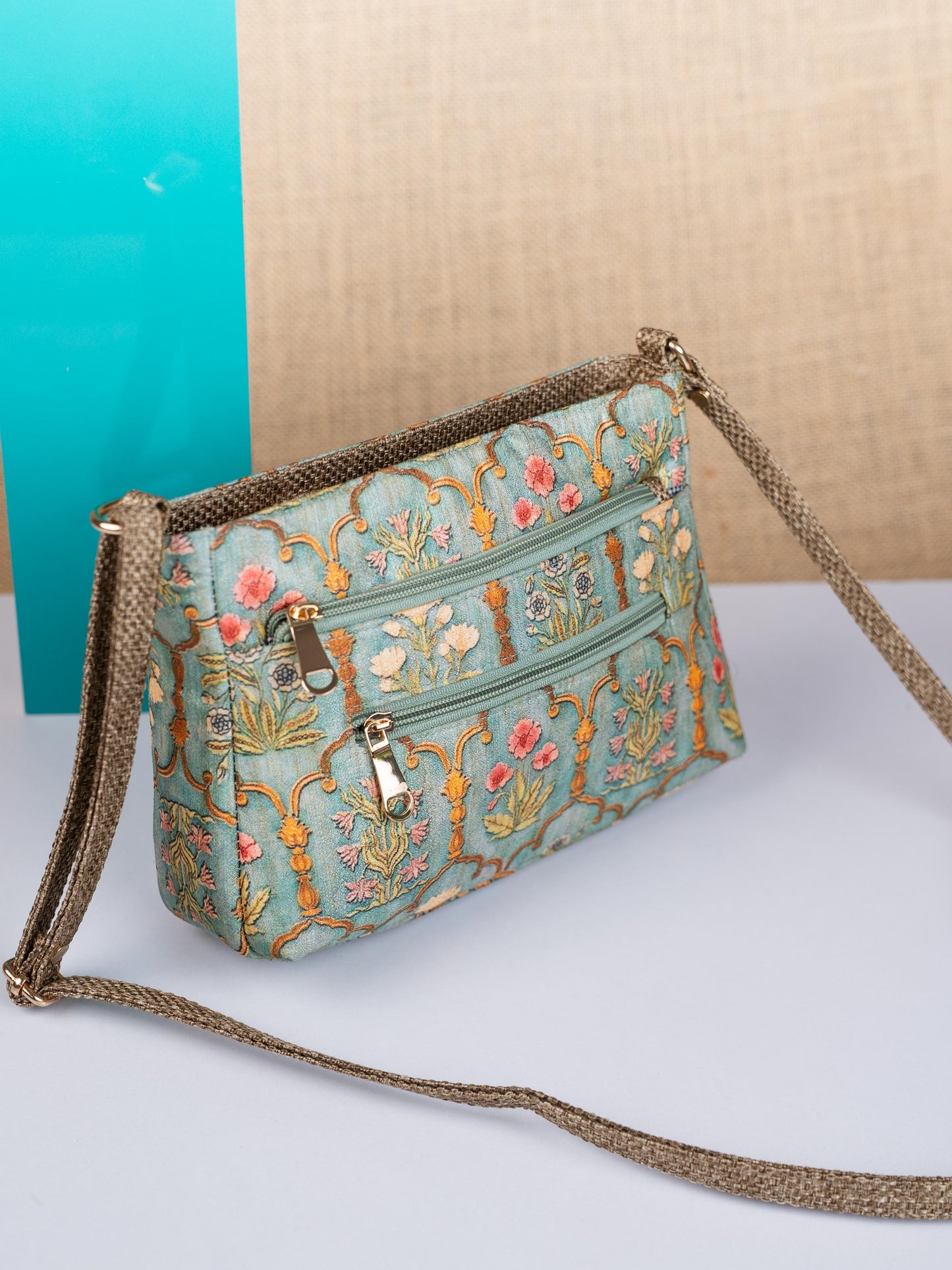 Printed Sling Bag - WL5338