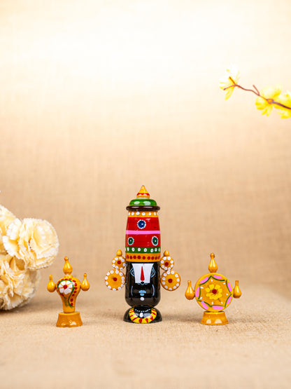 Kondapalli - Balaji with Shankh Chakra - WL5352