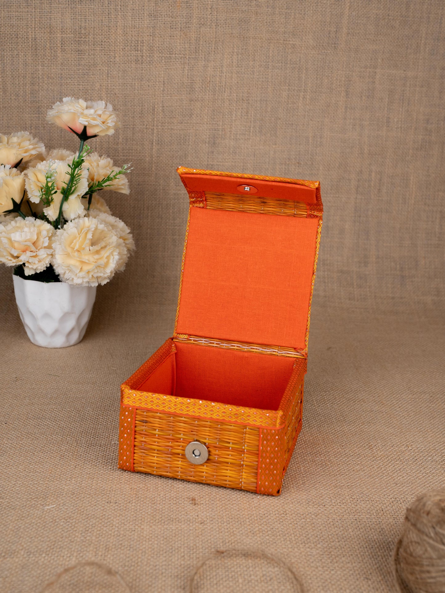Korai Box with Magnet - 5X5 inch - WL5390