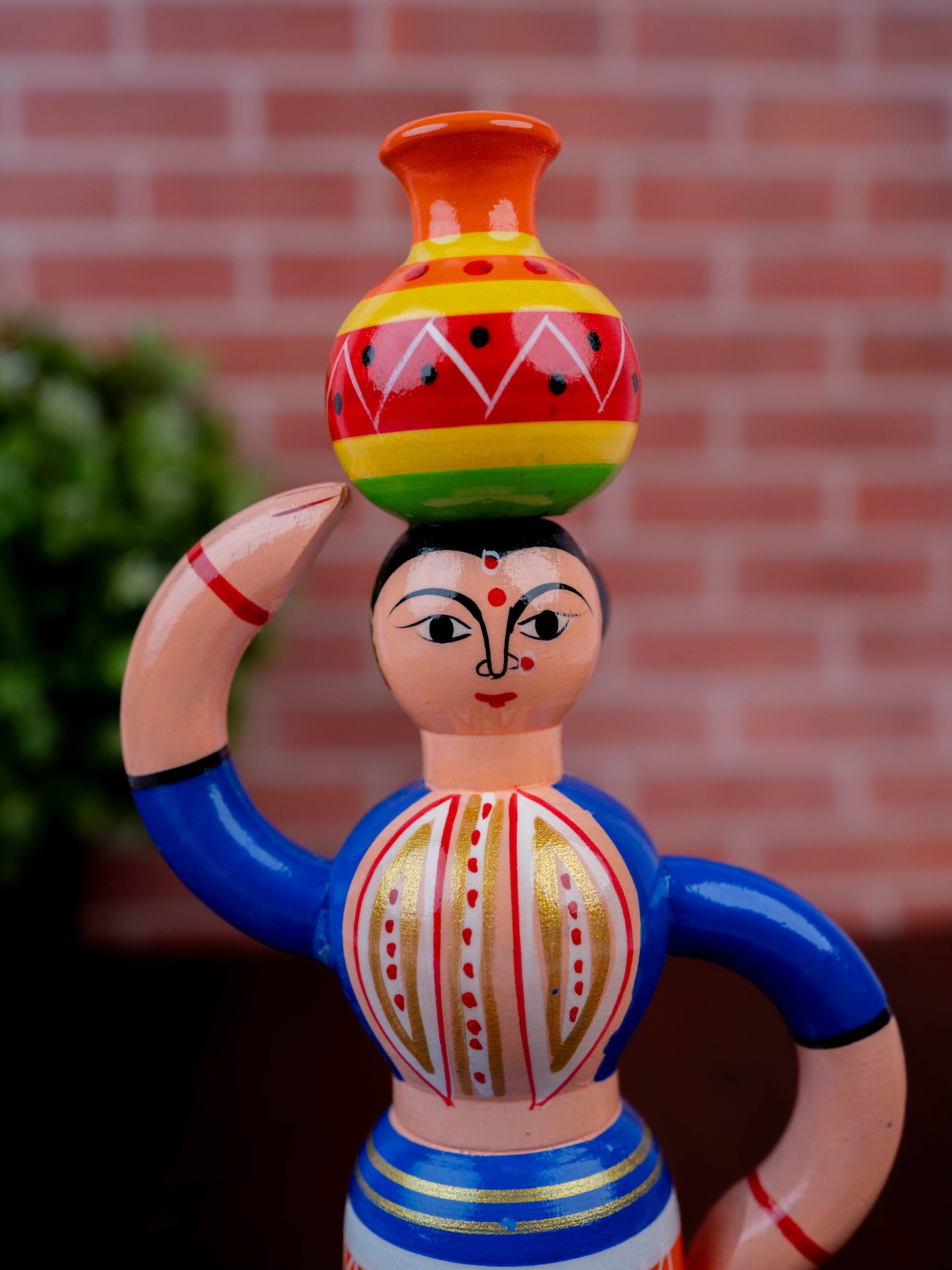 Kondapalli - Lady with Pot - 8 inch - WL5394-2