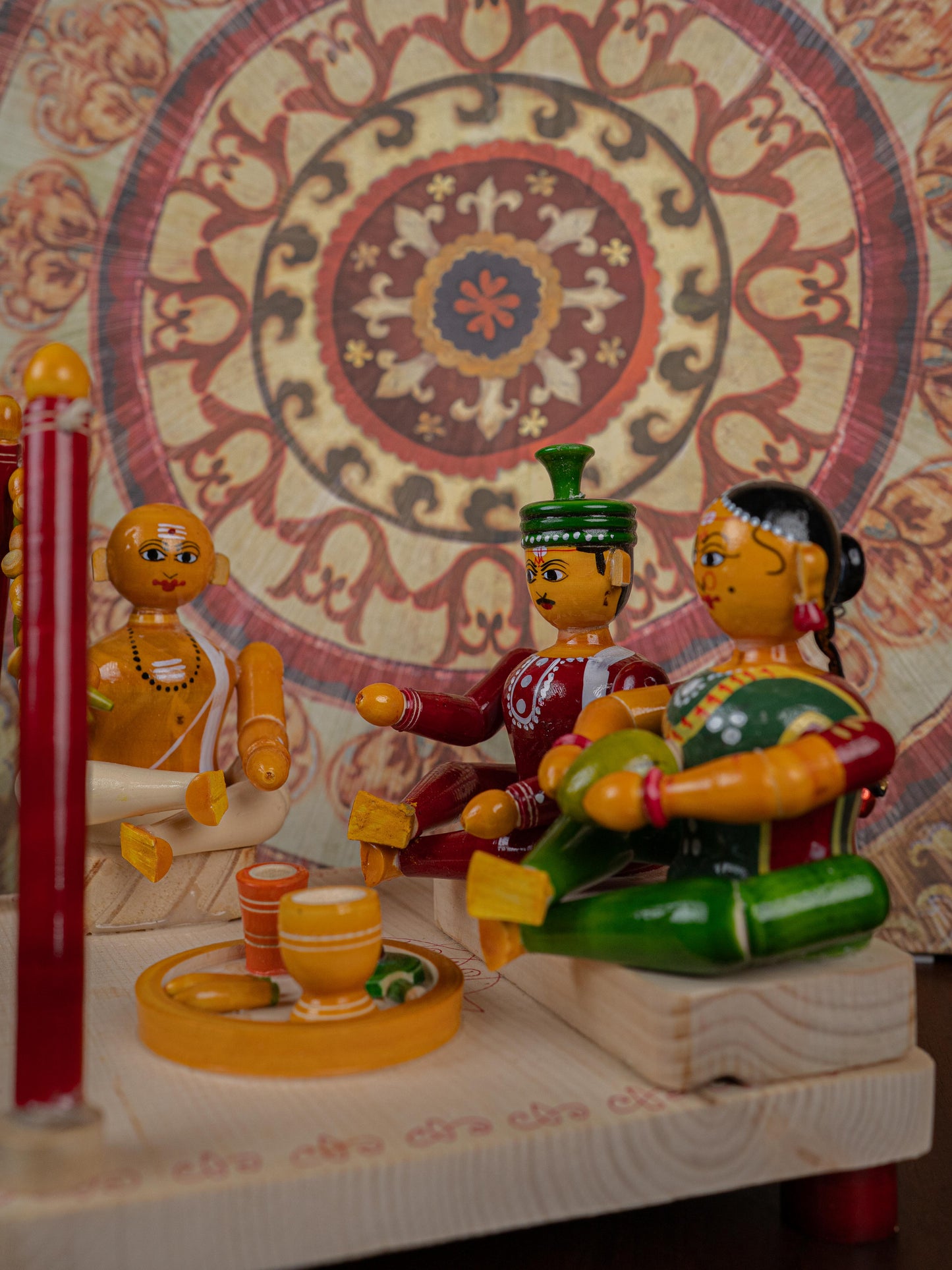 Kondapalli - Marriage Set with Mandapam - 6 inch - WL5399