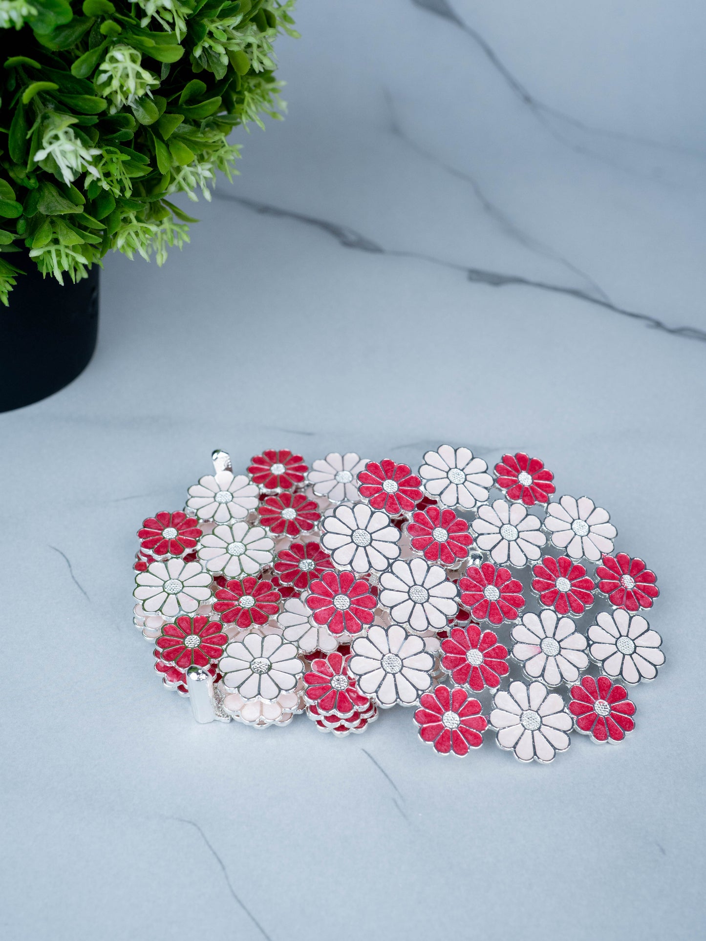 White Metal Decorative Floral Coaster Set - Pink - WL5437-1