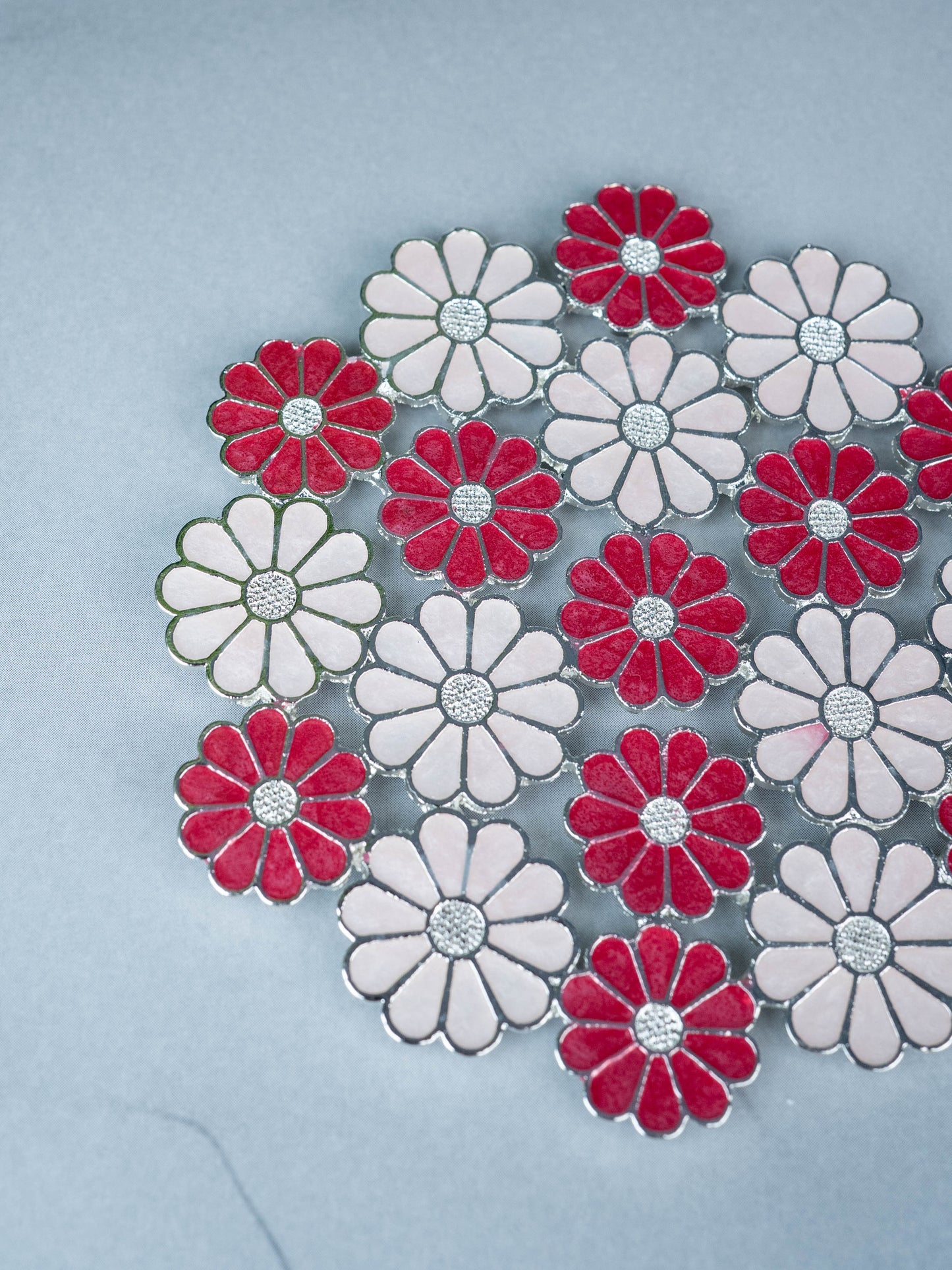 White Metal Decorative Floral Coaster Set - Pink - WL5437-1
