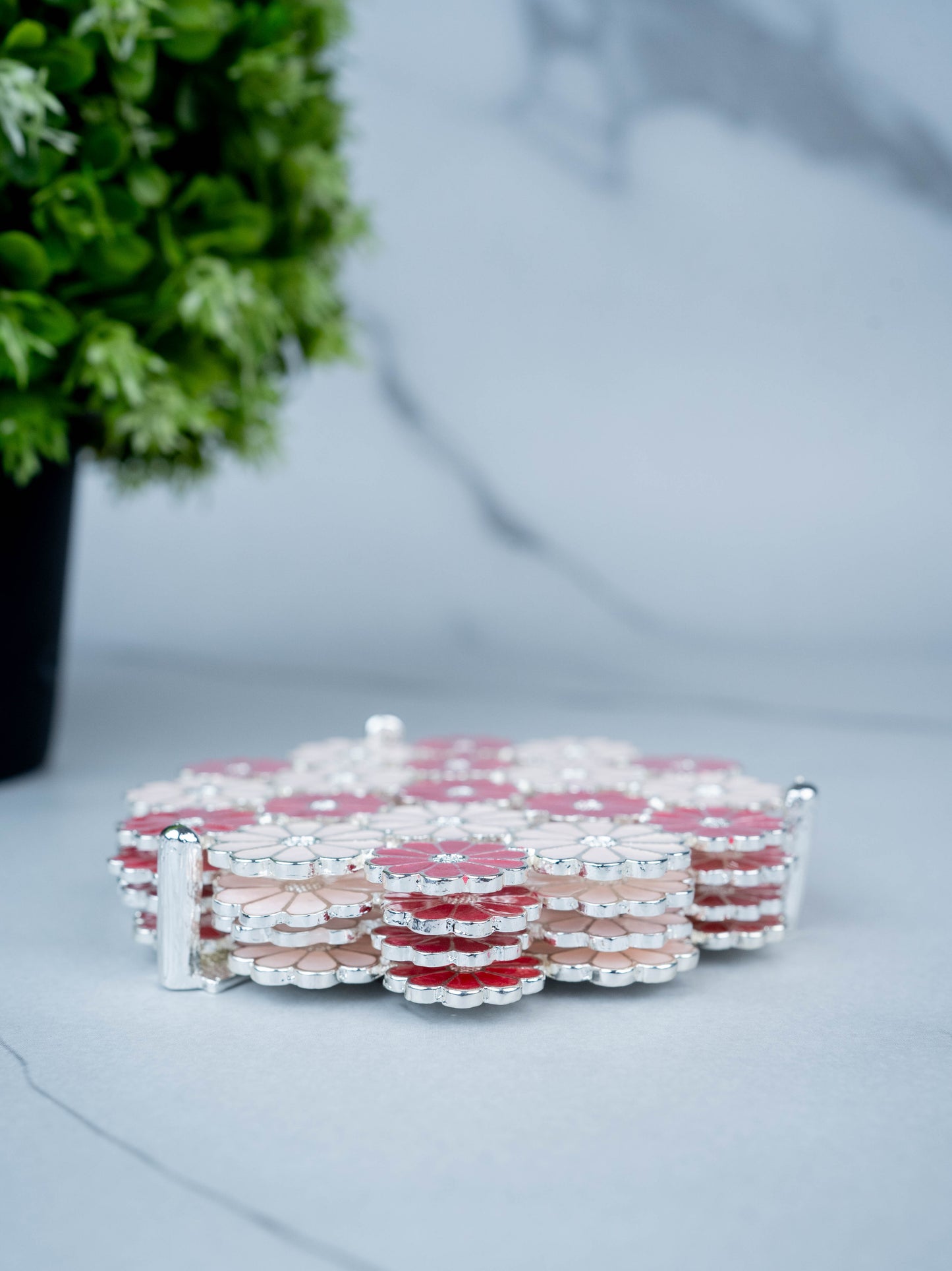 White Metal Decorative Floral Coaster Set - Pink - WL5437-1