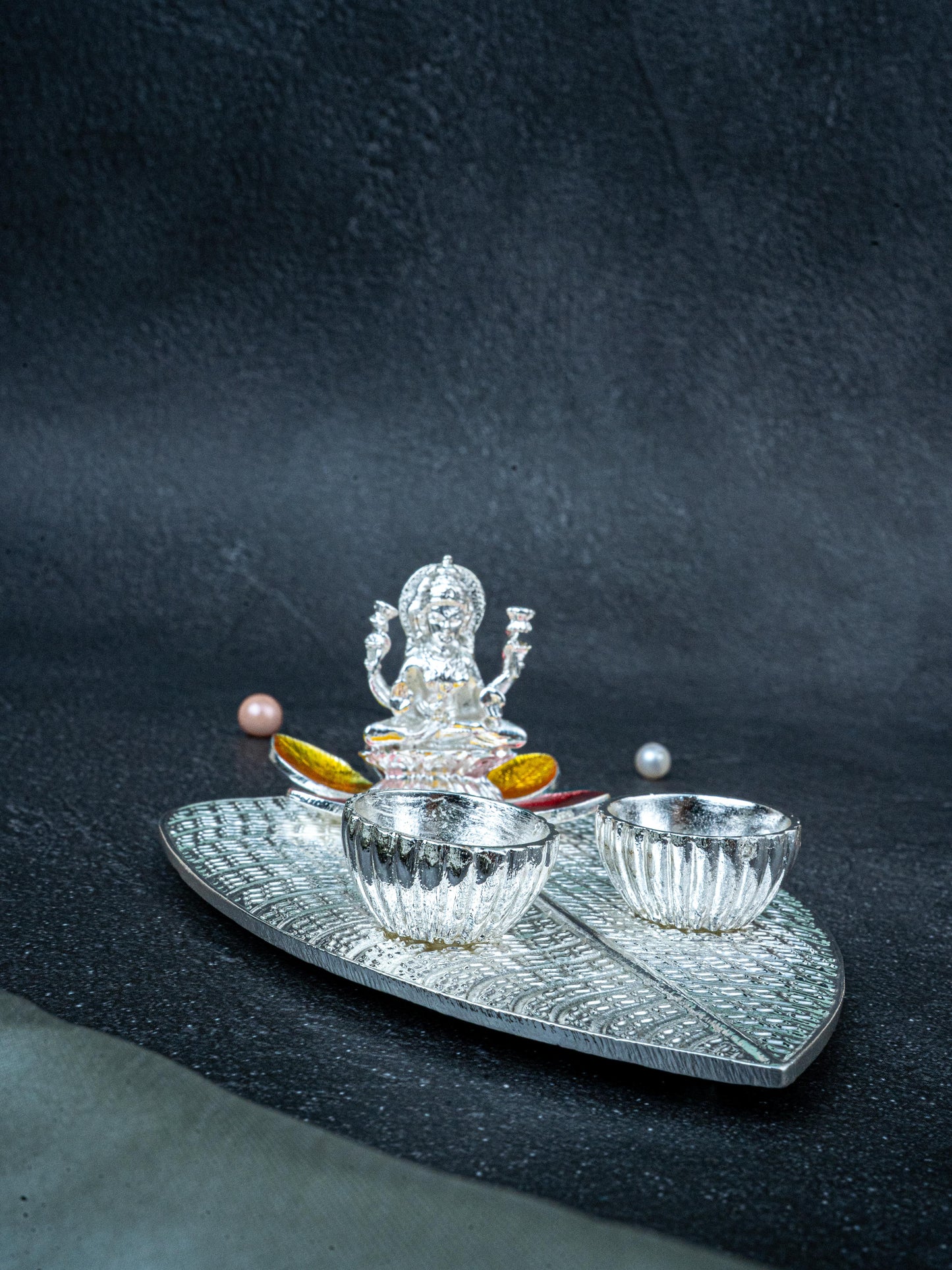 White Metal Lakshmi Manjal-Kumkum Holder - Red - WL5438-2