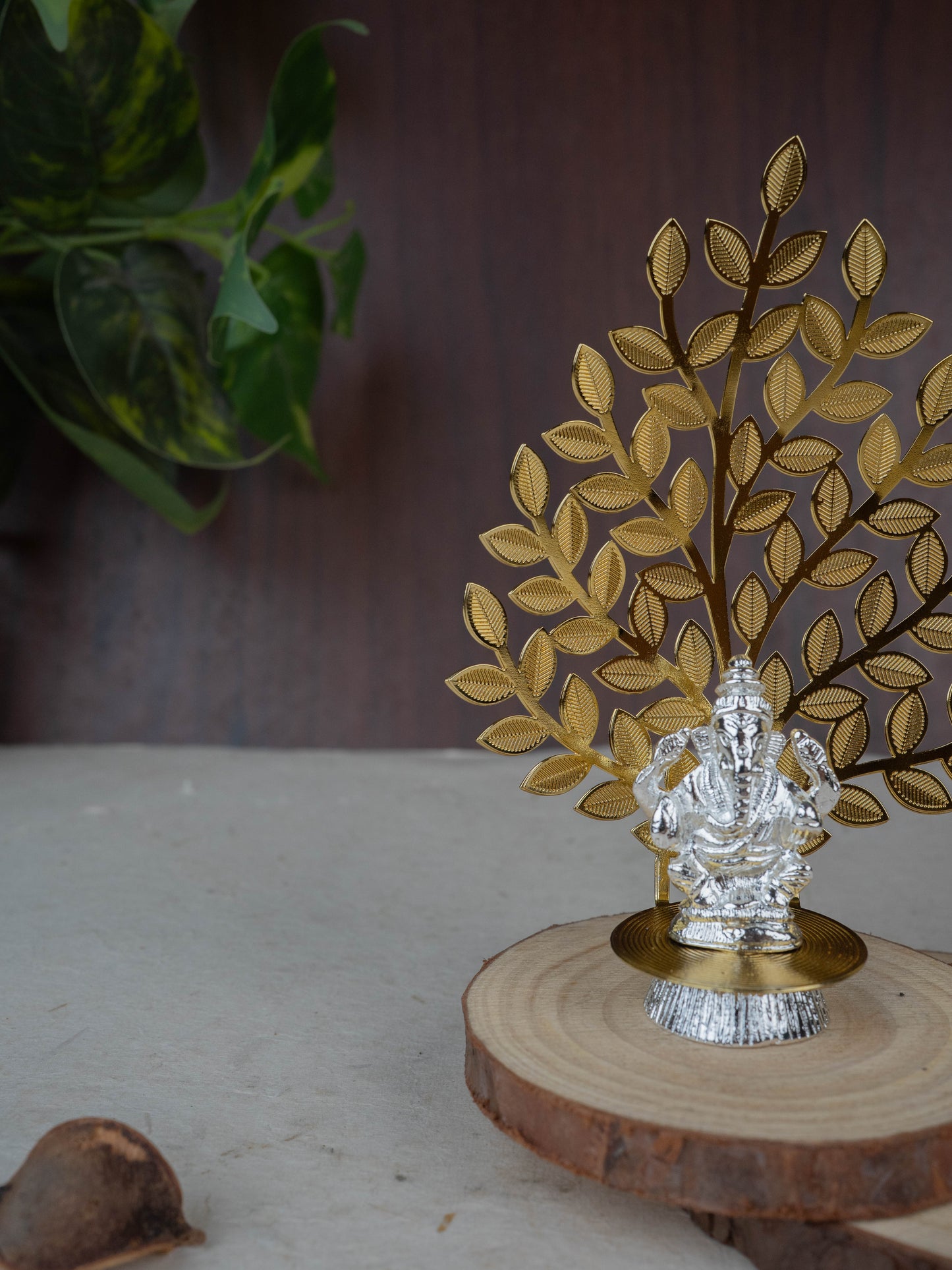 White Metal Ganesha Idol with Tree of Prosperity - Gold - WL5441-1