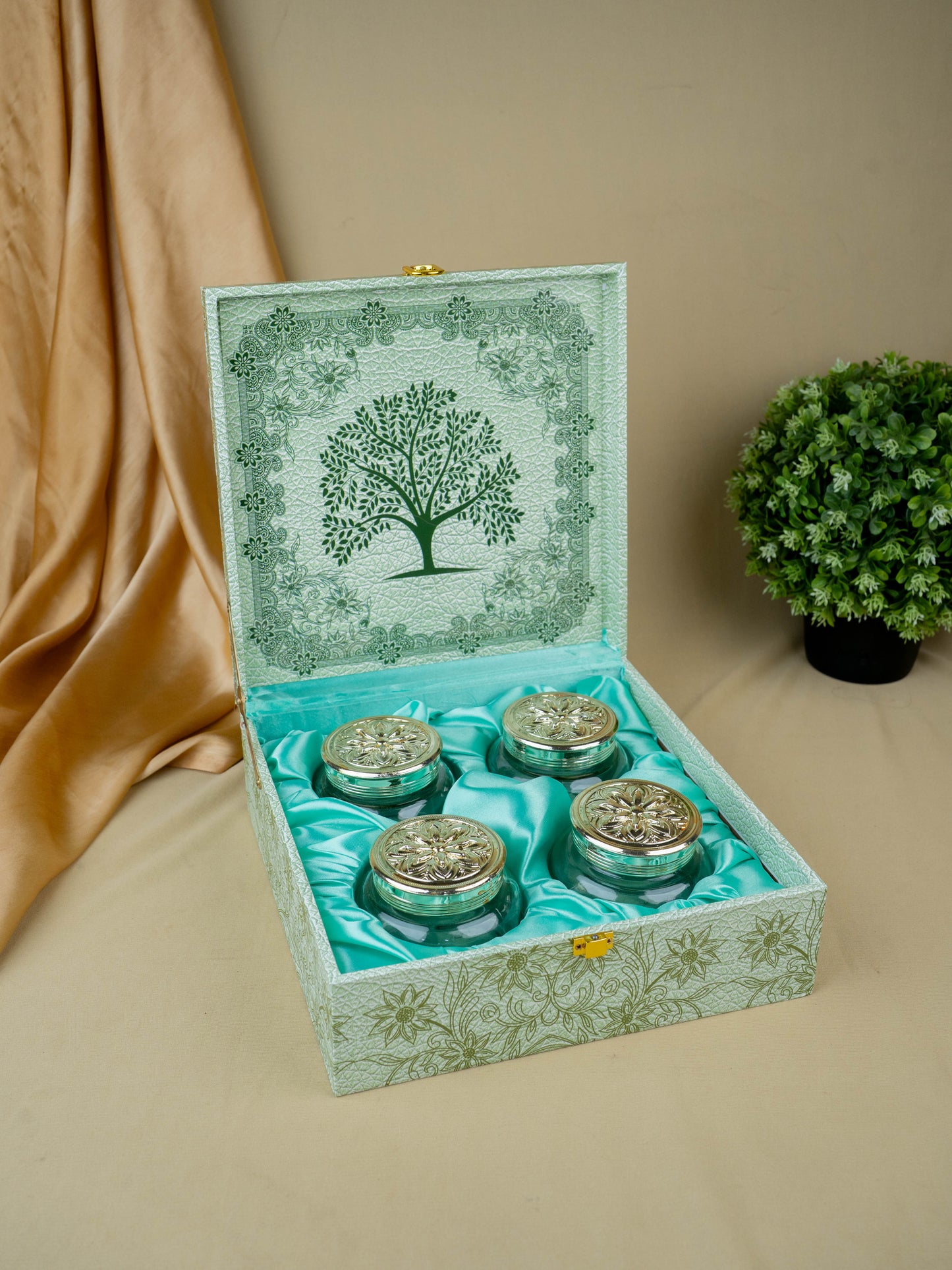 Decorative 4 Jar Dry Fruit Box - WL5447