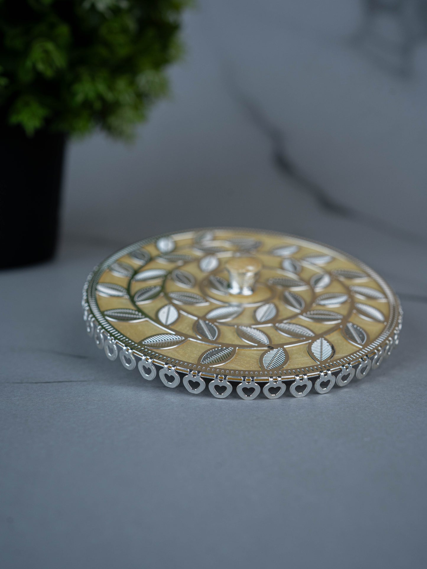 White Metal Designer Mug Lid - Beige - WL5495-2