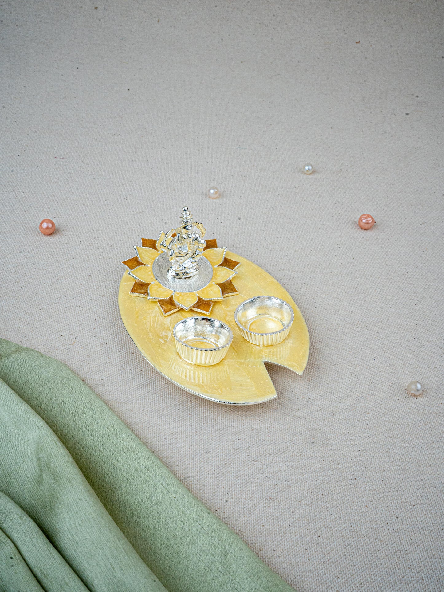 White Metal Ganesha Manjal-Kumkum Holder - Beige - WL5501-1