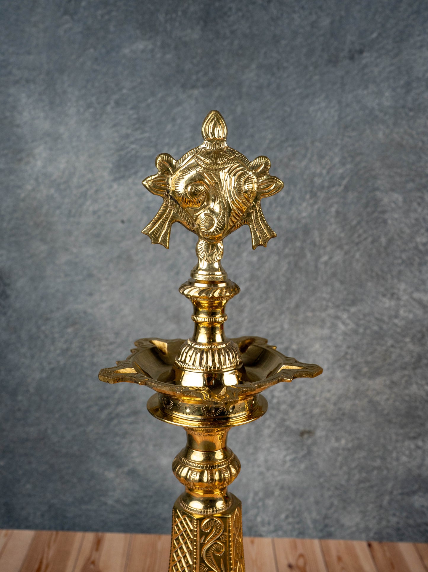 Brass Shankh Chakra Kuthu Vilakku - 16 inch - WL5505