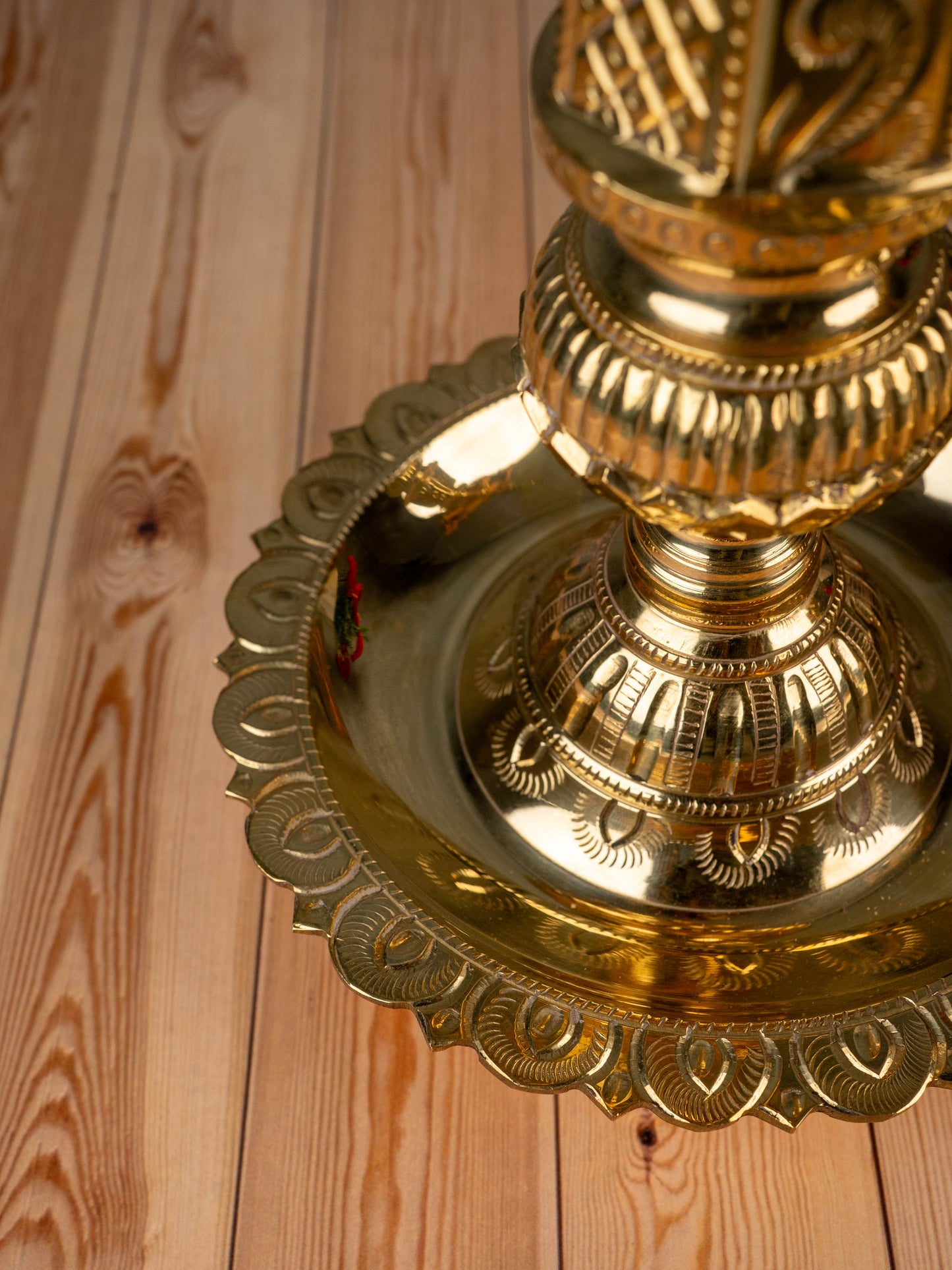 Brass Shankh Chakra Kuthu Vilakku - 16 inch - WL5505