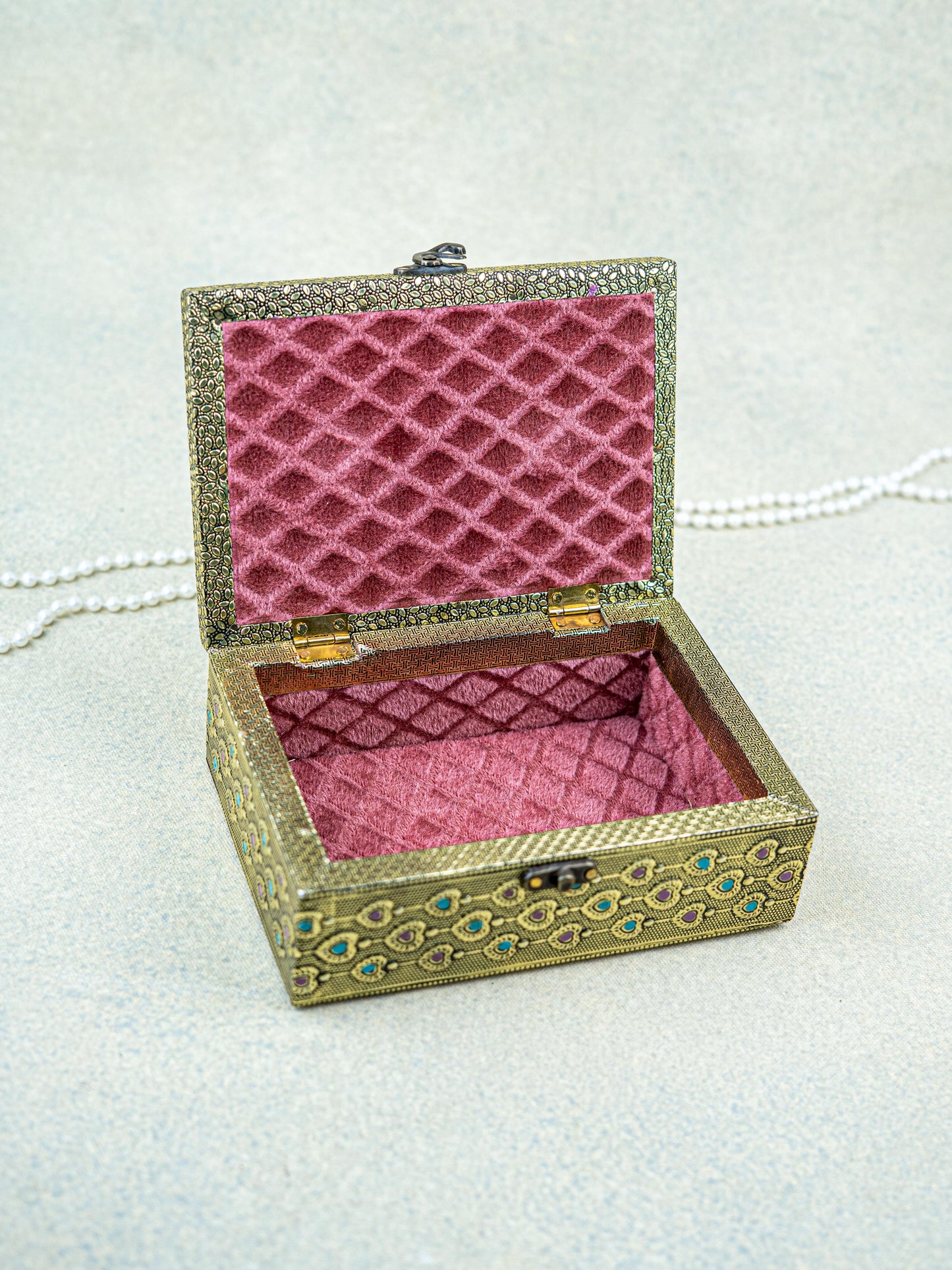 Jewel Box with Elephant Design - 7x5 inch - WL5510