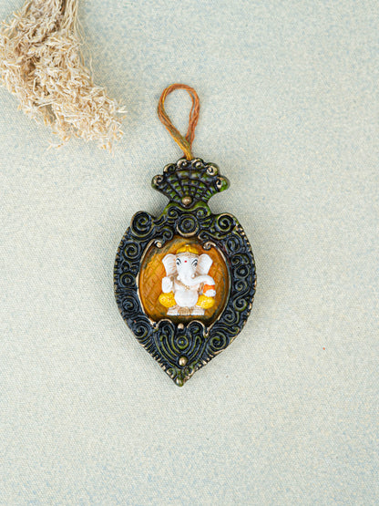 Polystone Ganesha Wall Hanging - 4 inch - WL5522