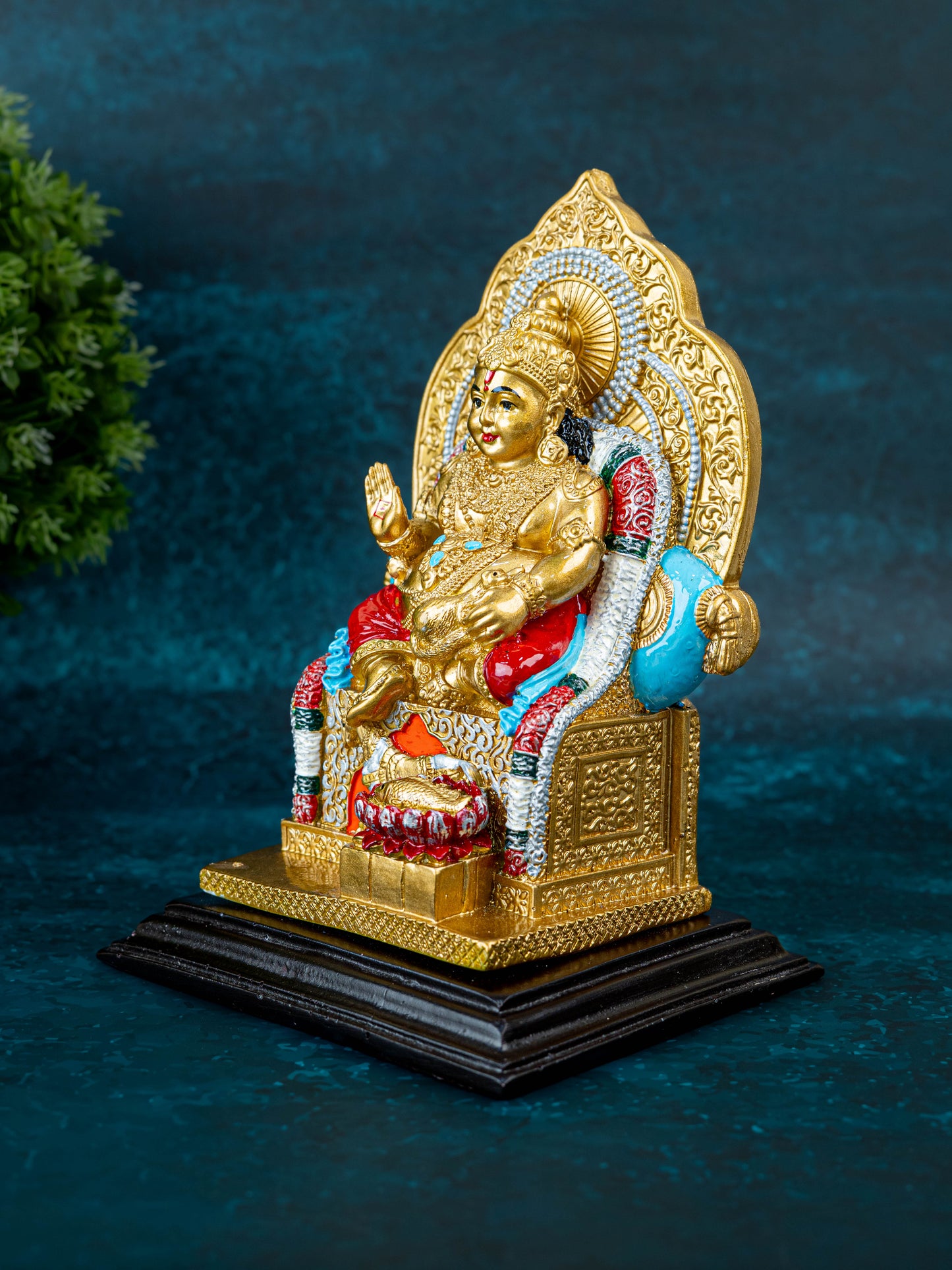 Polystone Kubera Idol - 7 inch - WL5526