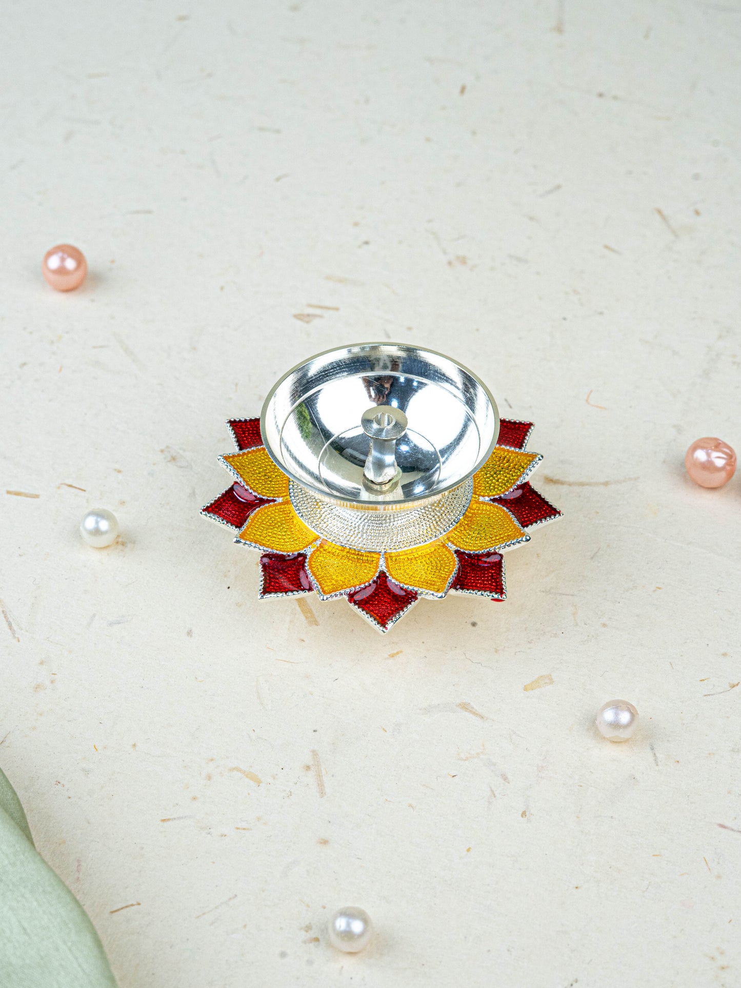 White Metal Floral Diya - Red - WL5534-2