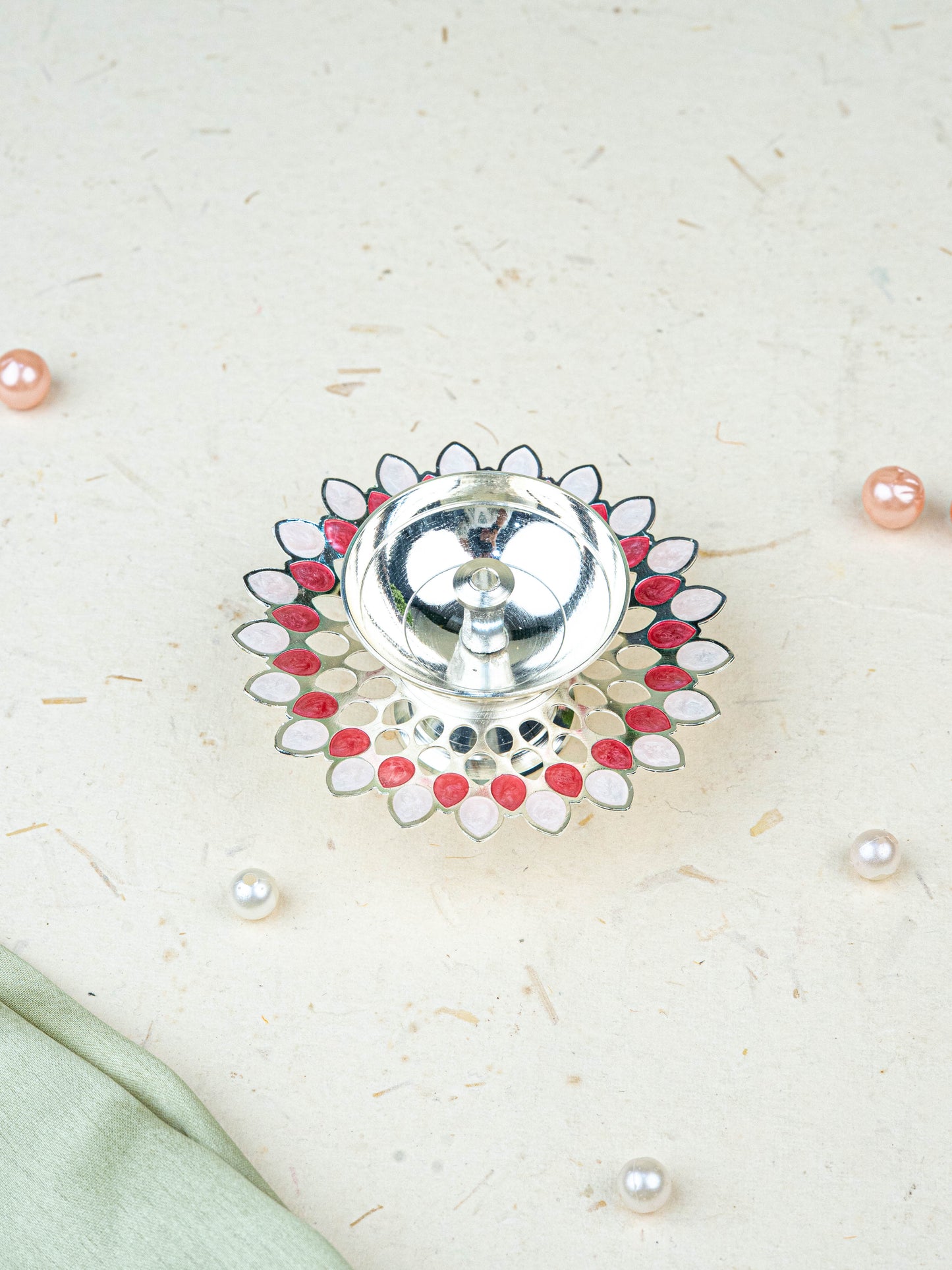 White Metal Designer Diya - Pink - WL5535-1