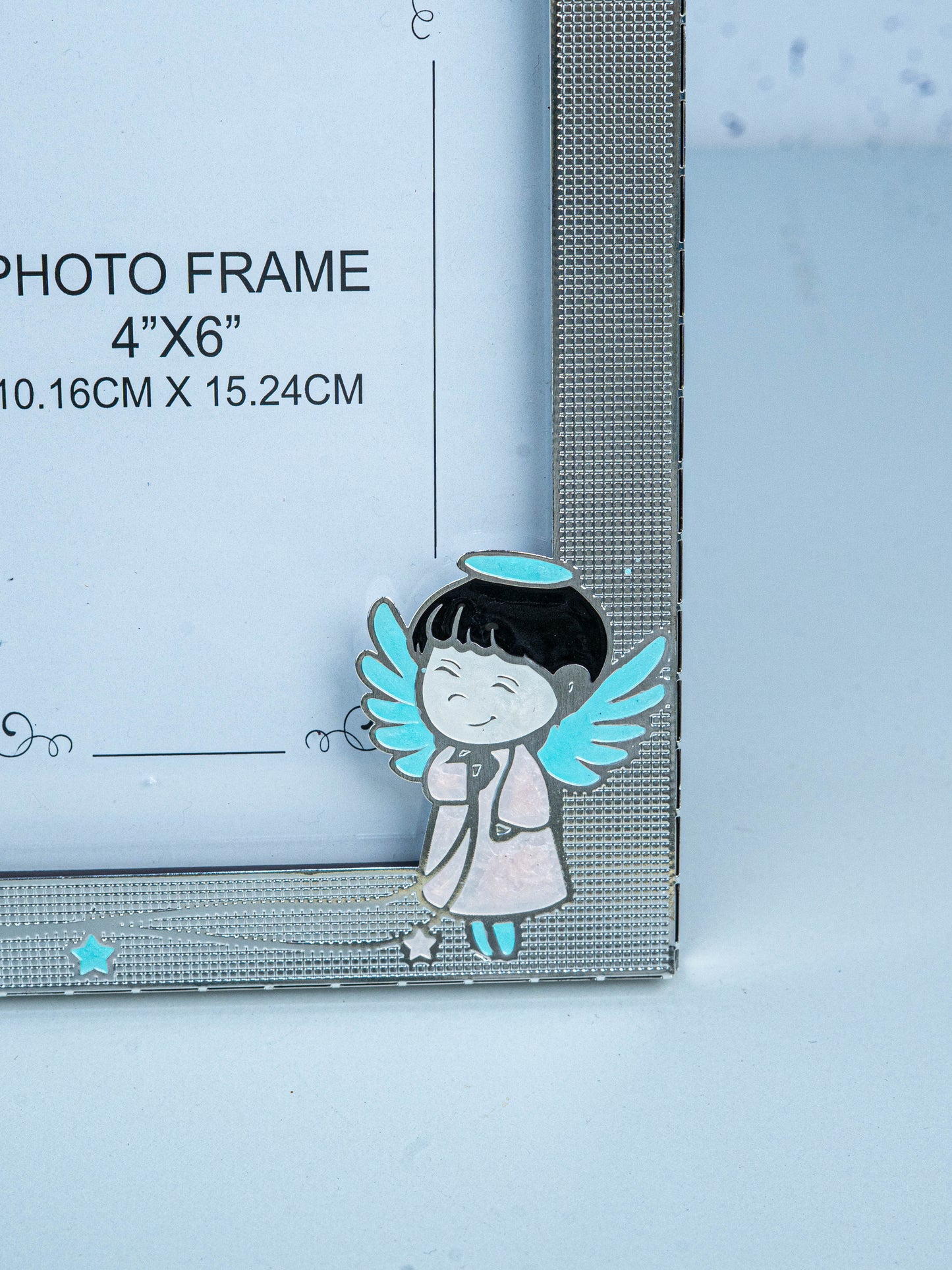 White Metal - Designer Photo Frame - WL5538