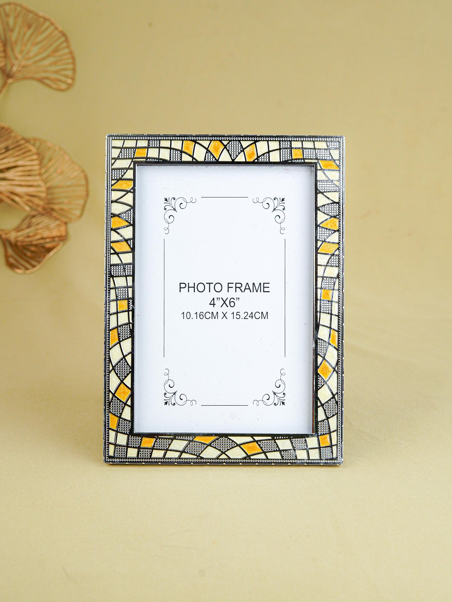 White Metal Designer Photo Frame - Beige - WL5588-2