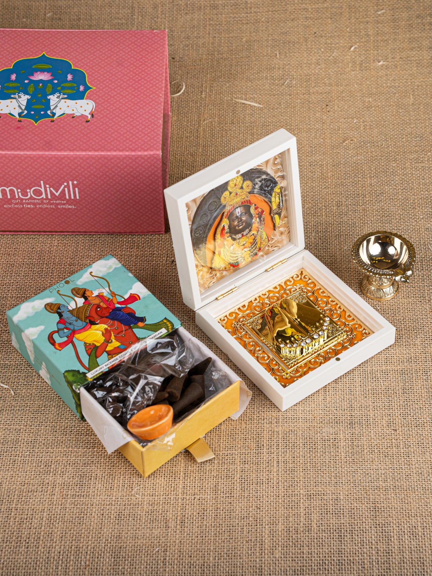 Gift Hamper - Paduka Box with Brass Diya and Incense Cones - WMH0015