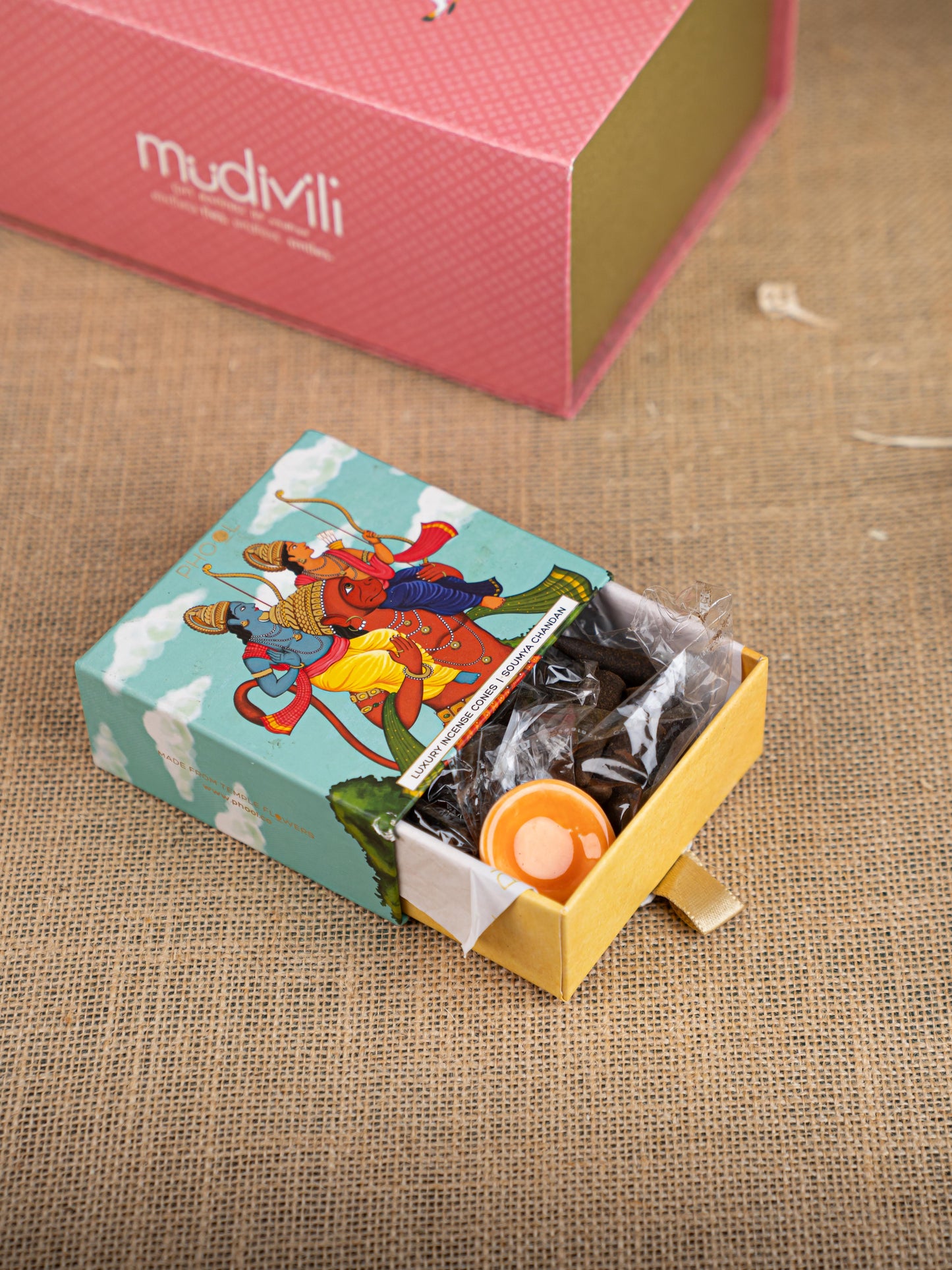 Gift Hamper - Paduka Box with Brass Diya and Incense Cones - WMH0015