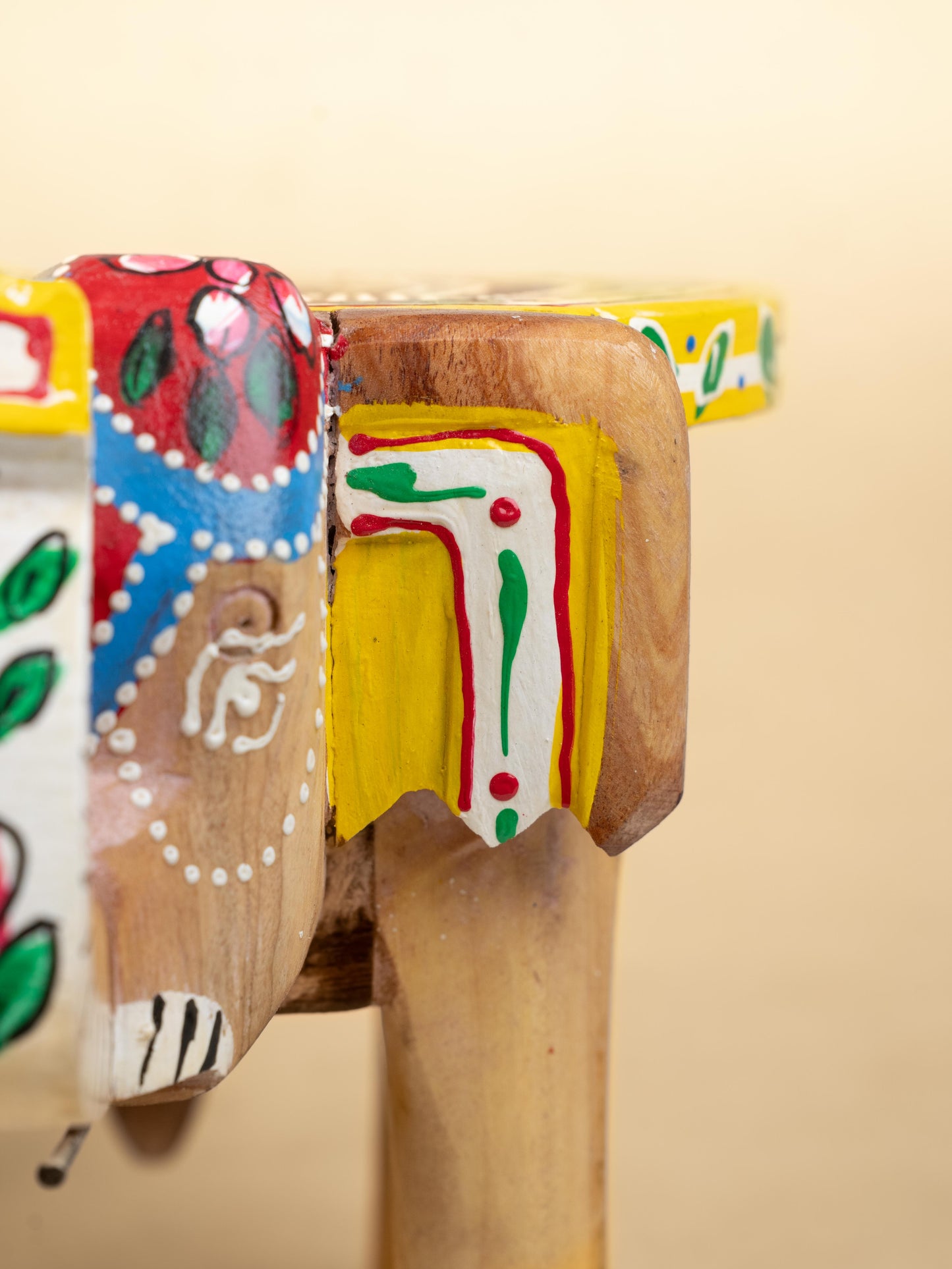 Hand Painted Elephant Stool - 7 inch - WL5223