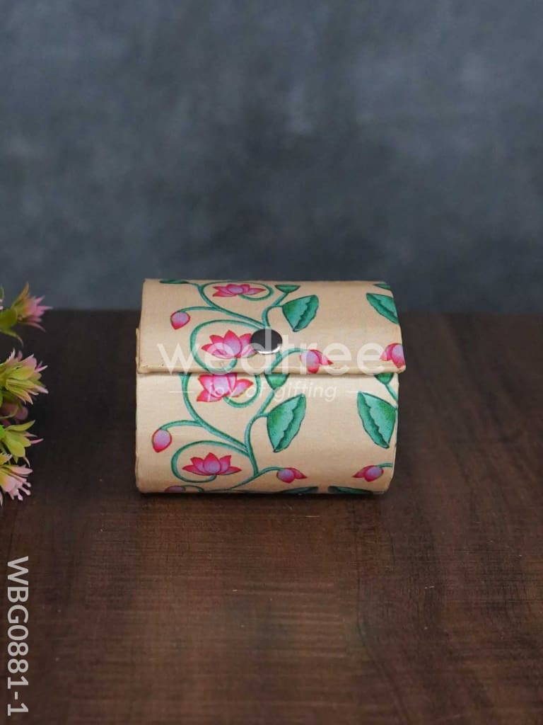 Bangle Holder with pichwai prints - 4 inch - WBG0881-1