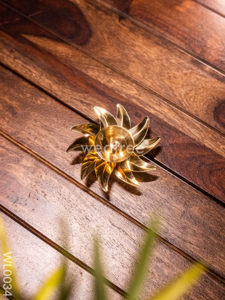 Brass Assorted Diyas - WL0034