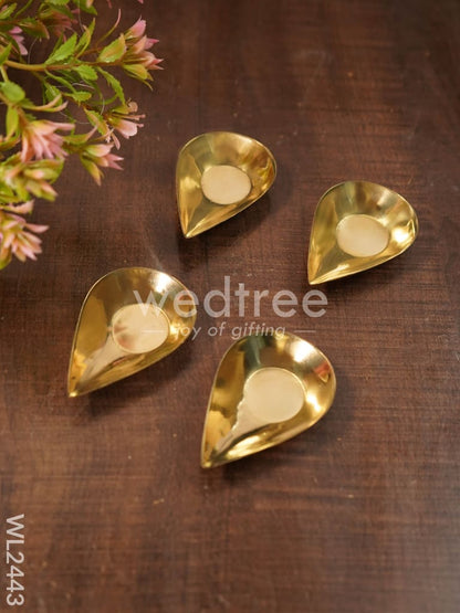 Brass Kuber Diya ( Set of 4 ) - WL2443