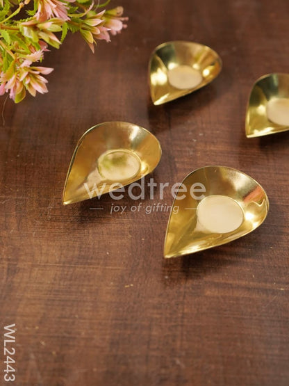 Brass Kuber Diya ( Set of 4 ) - WL2443