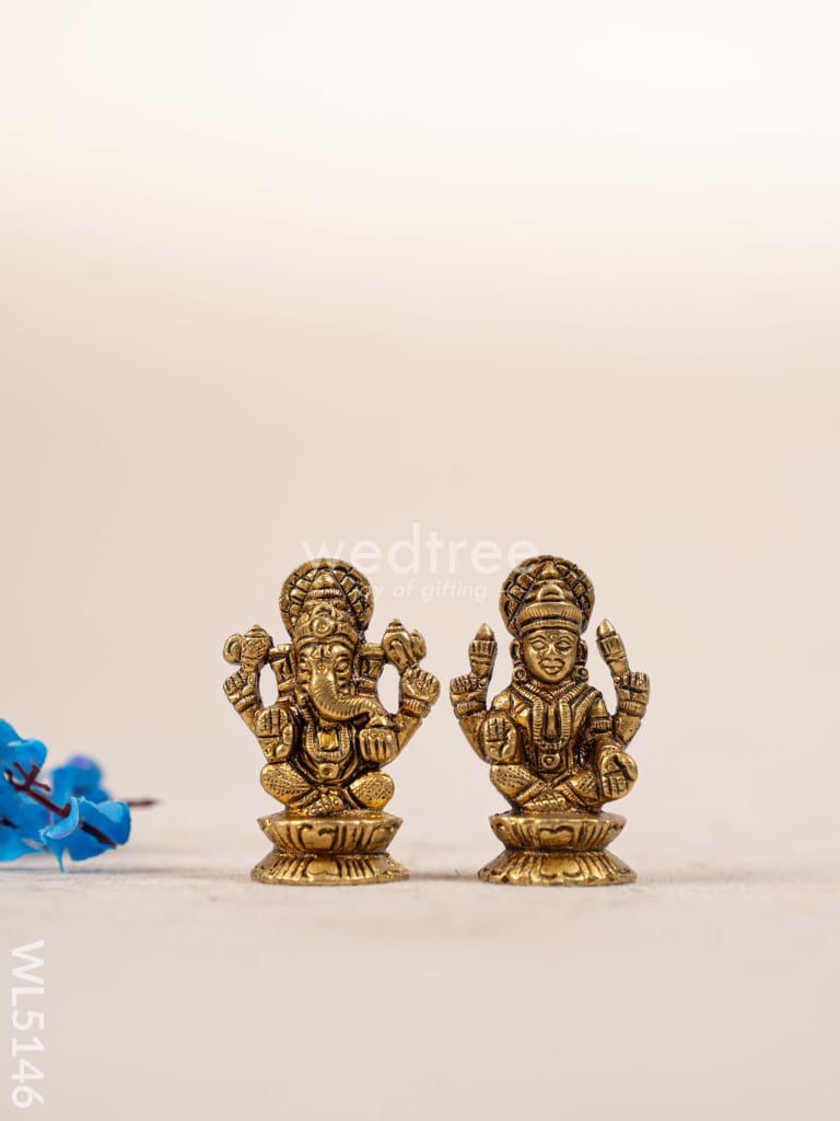 Brass Lakshmi Ganesha Idol - WL5146