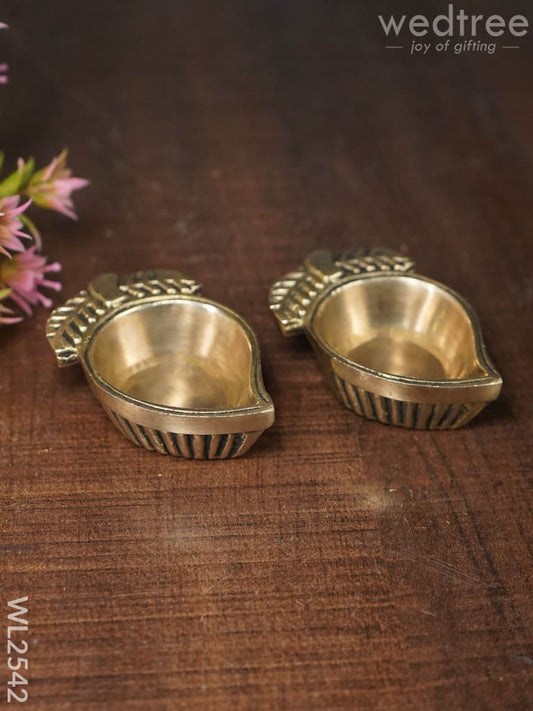 Brass Mango Shaped Diya - WL2542
