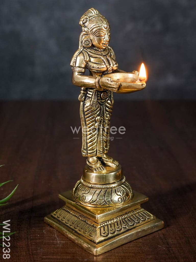 Brass Paavai Vilaku - WL2238