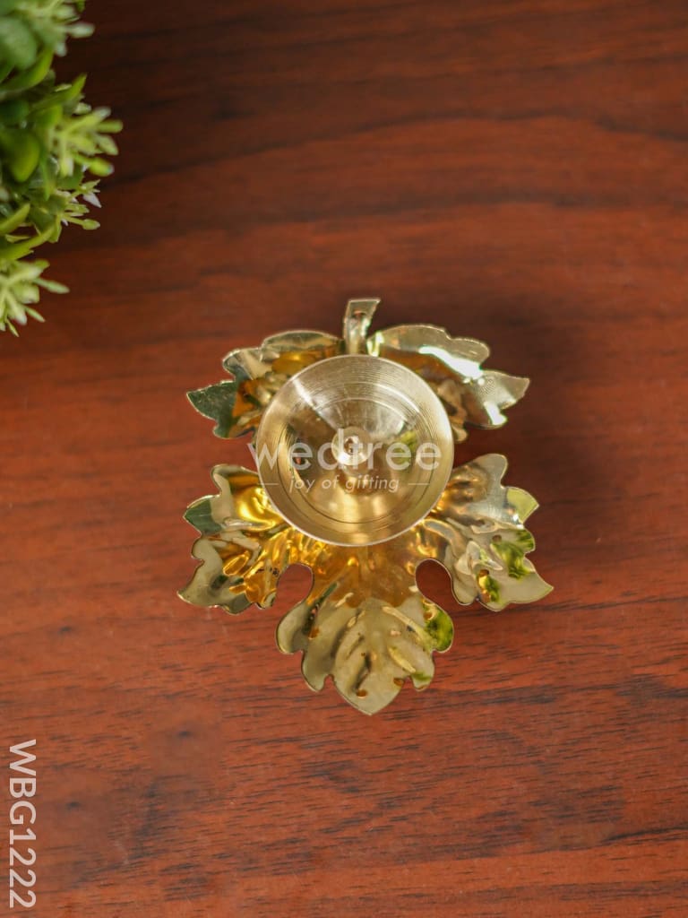 Brass Palm Leaf Diya - WBG1222