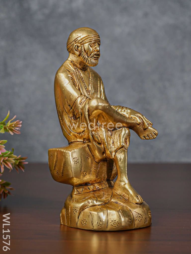 Brass Sai Baba Idol - Brown Antique Finish - WL1576