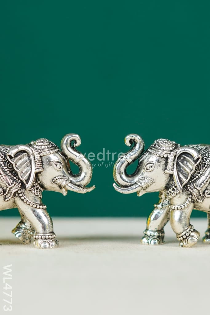Brass Silver Antique Baby Elephant - 2 inch - Set of 2 - WL4773